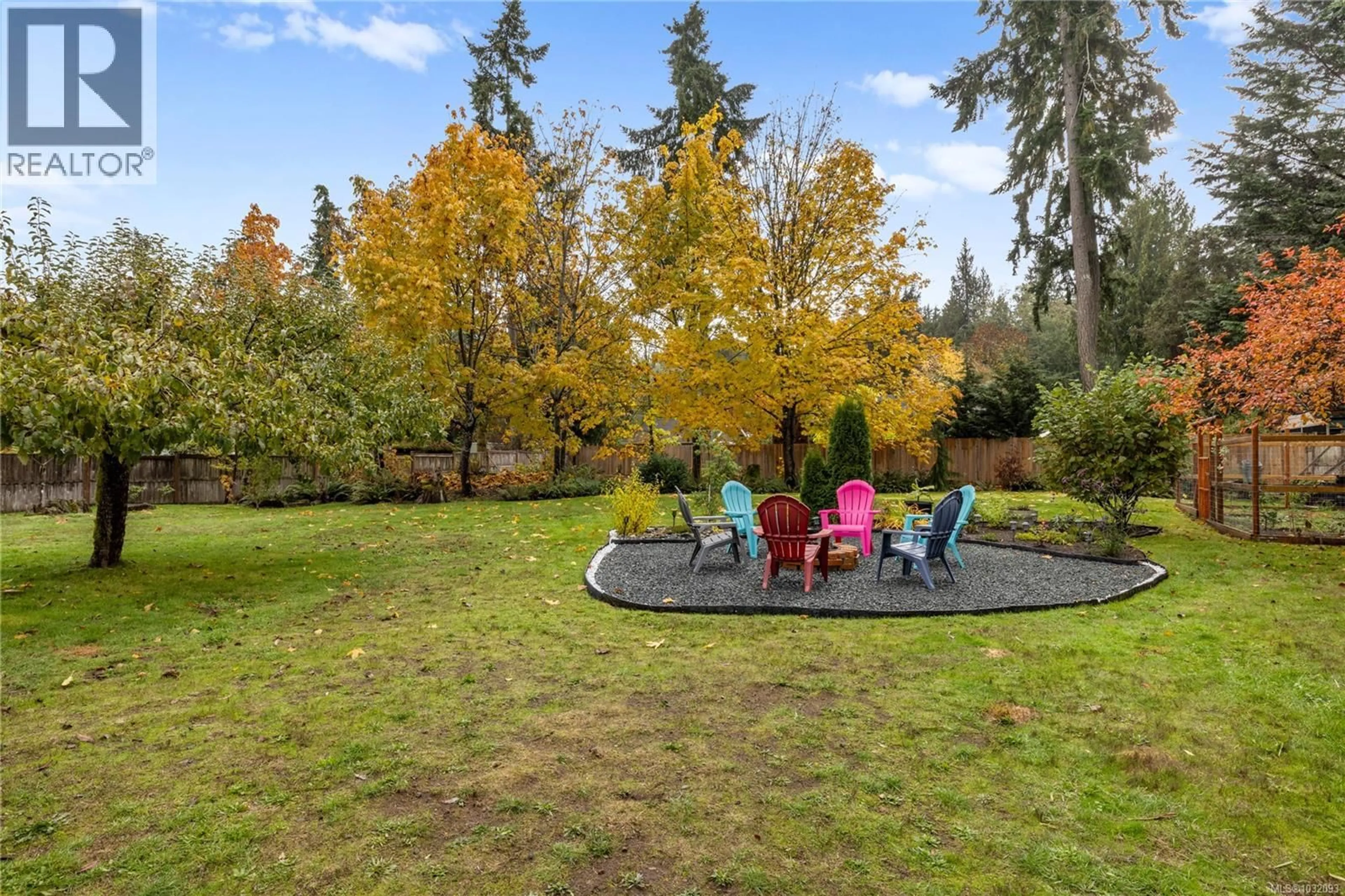 Patio, forest/trees view for 2920 MARSHALL ROAD, Qualicum Beach British Columbia V9K1Z9