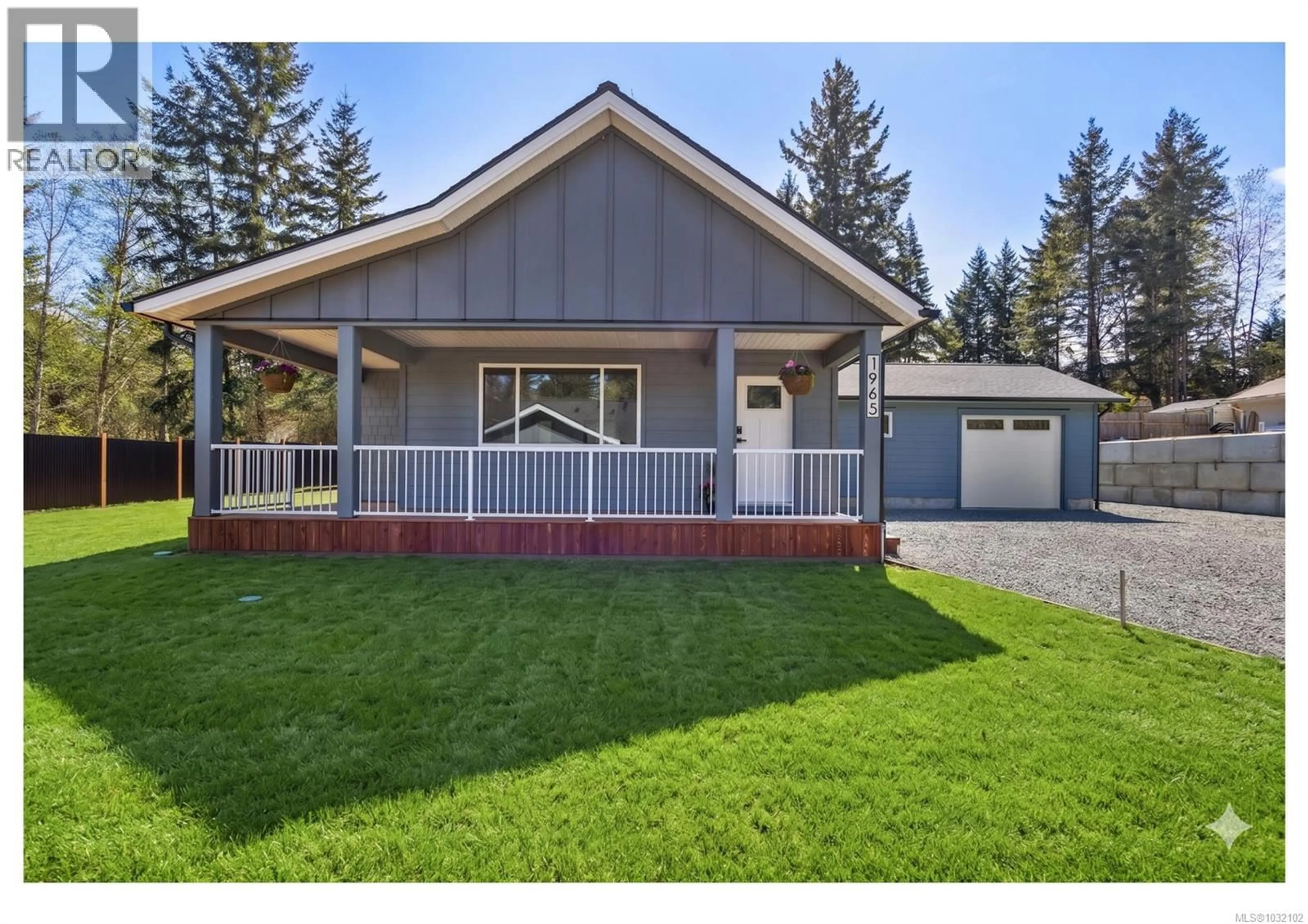 Home with vinyl exterior material, street for 1965 WILFRED ROAD, Black Creek British Columbia V9J1J8