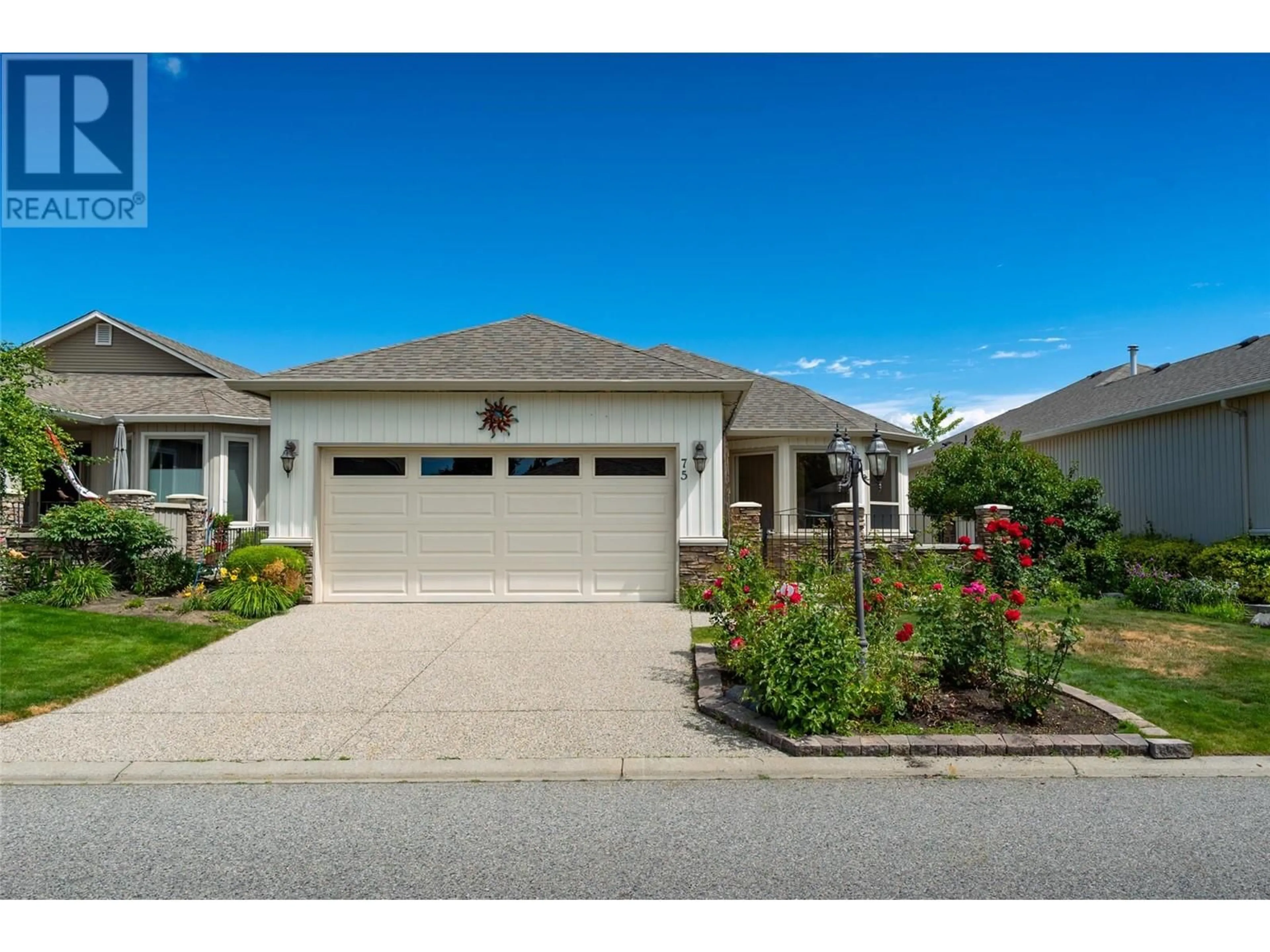 Frontside or backside of a home, the street view for 2365 Stillingfleet Road Unit# 75, Kelowna British Columbia V1W4X5