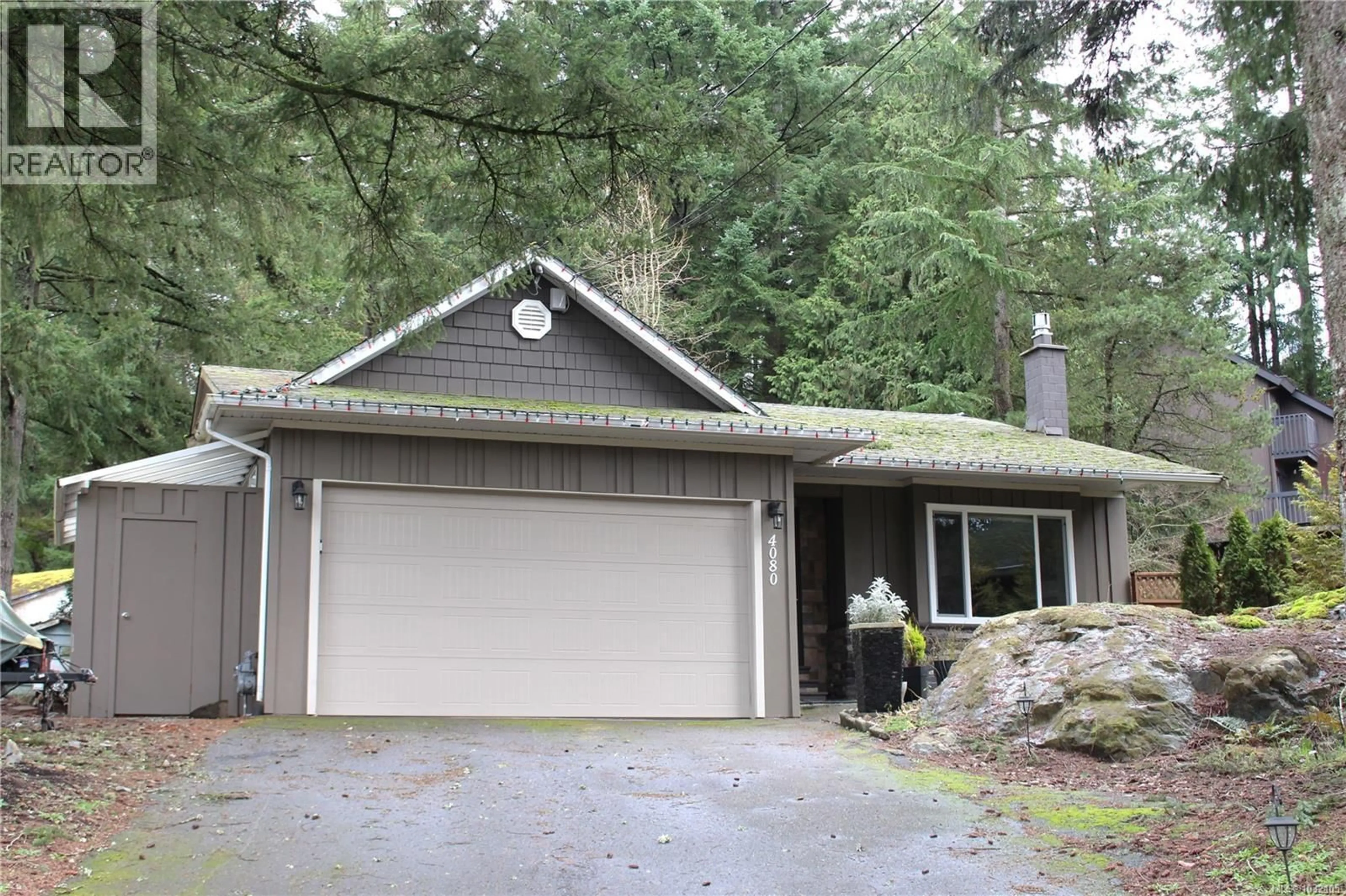 Home with vinyl exterior material, street for 4080 SALAL DRIVE, Nanaimo British Columbia V9T5J7