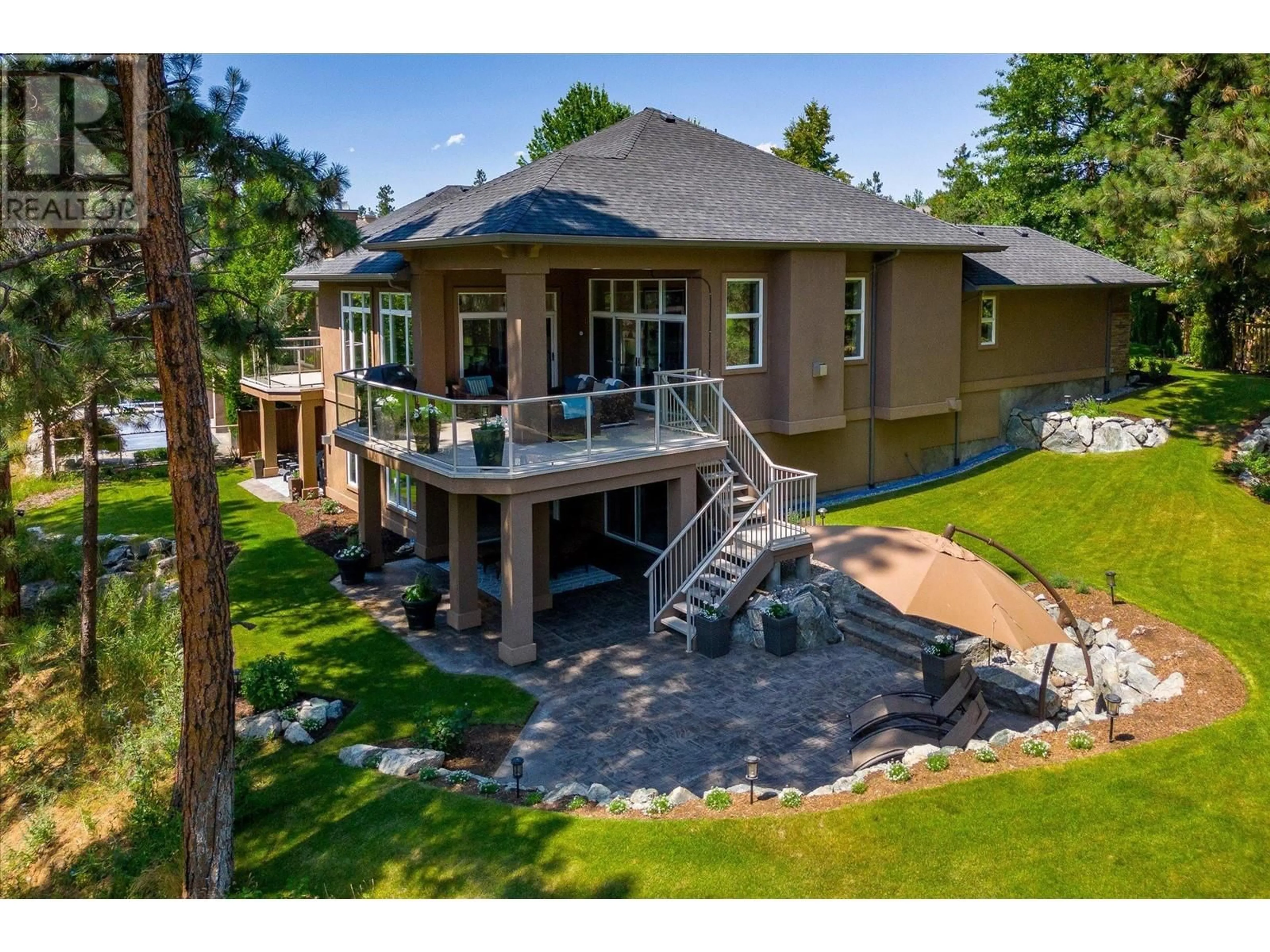 Frontside or backside of a home, cottage for 4048 Gallaghers Terrace, Kelowna British Columbia V1W3Z8