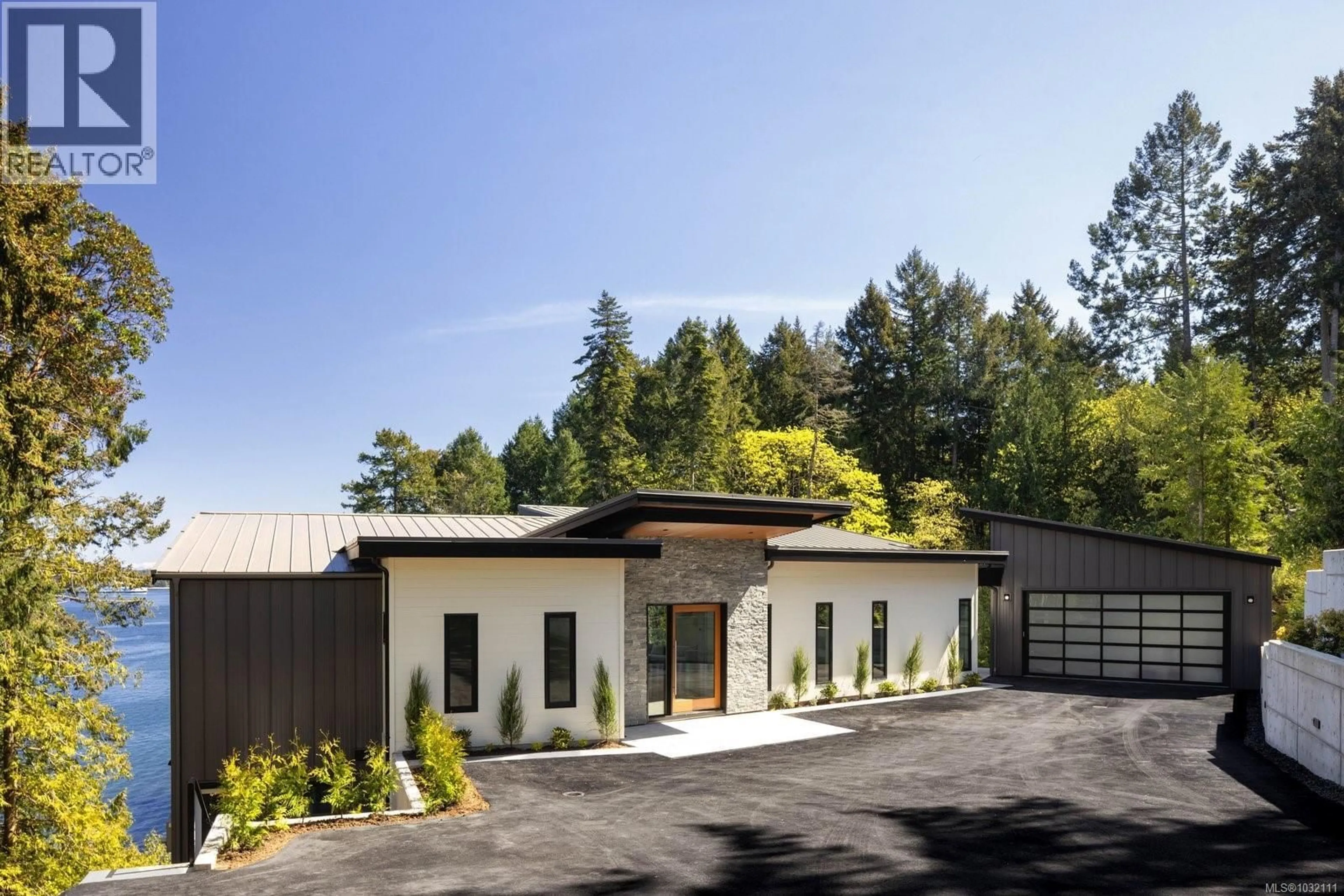 Unknown for 1677 LANDS END ROAD, North Saanich British Columbia V8L5L5