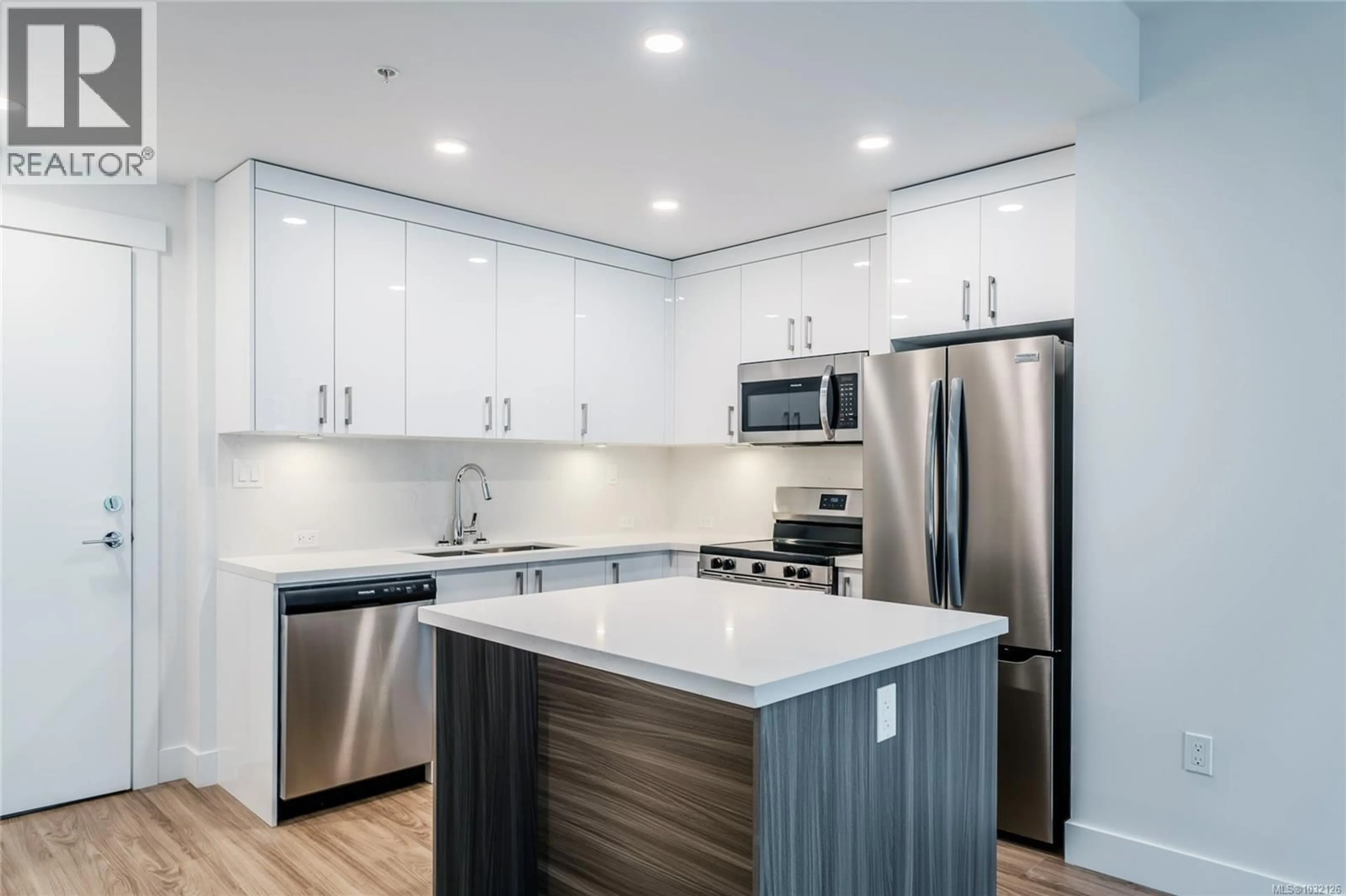 Unknown for 407 - 6320 SENTINAL DRIVE, Nanaimo British Columbia V9V1W4