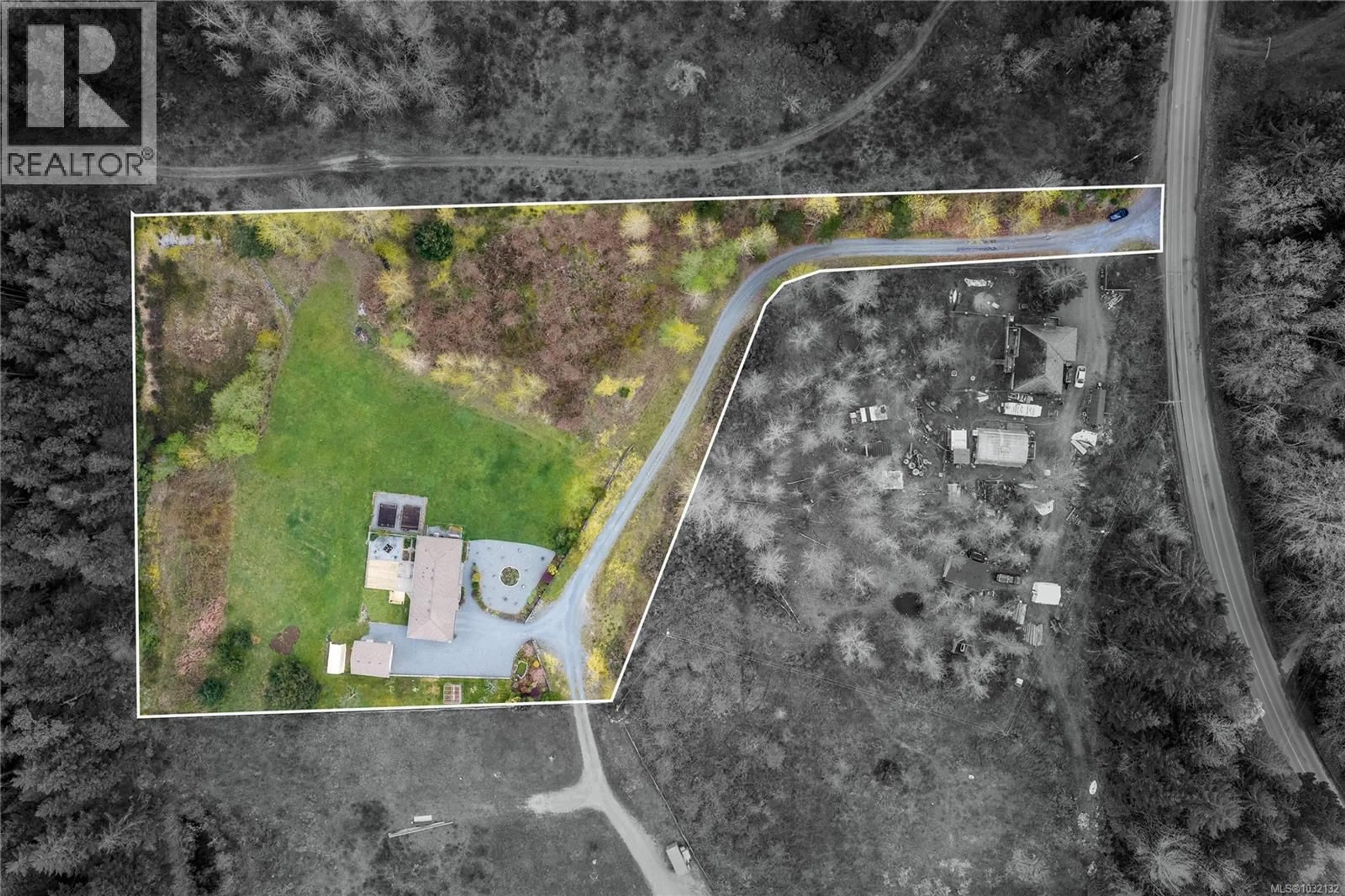 A pic from outside/outdoor area/front of a property/back of a property/a pic from drone, street for 460 NANAIMO RIVER ROAD, Nanaimo British Columbia V9X1E2