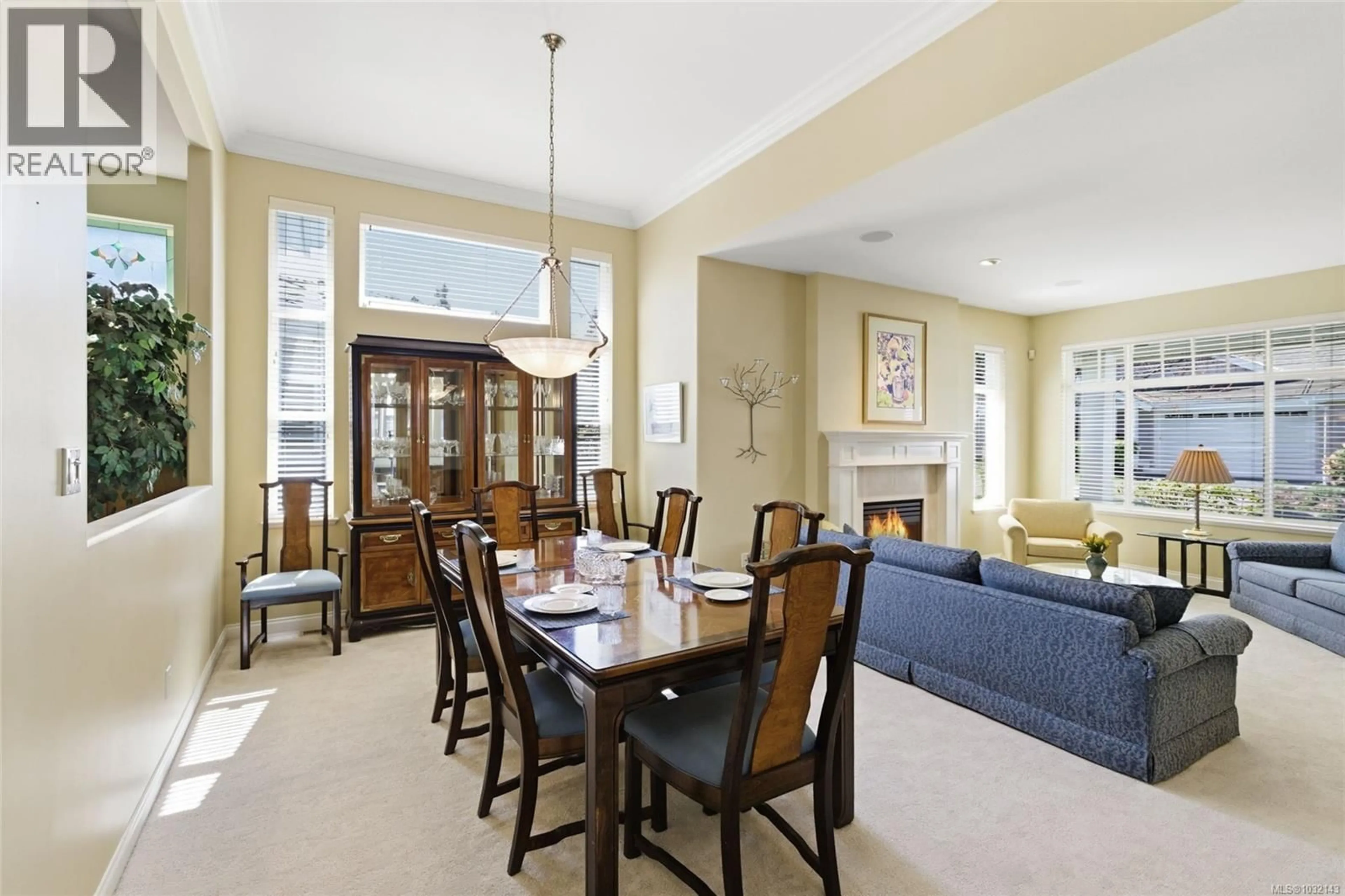 Dining room, ceramic/tile floor for 1377 CAPE COD DRIVE, Parksville British Columbia V9P2Y3