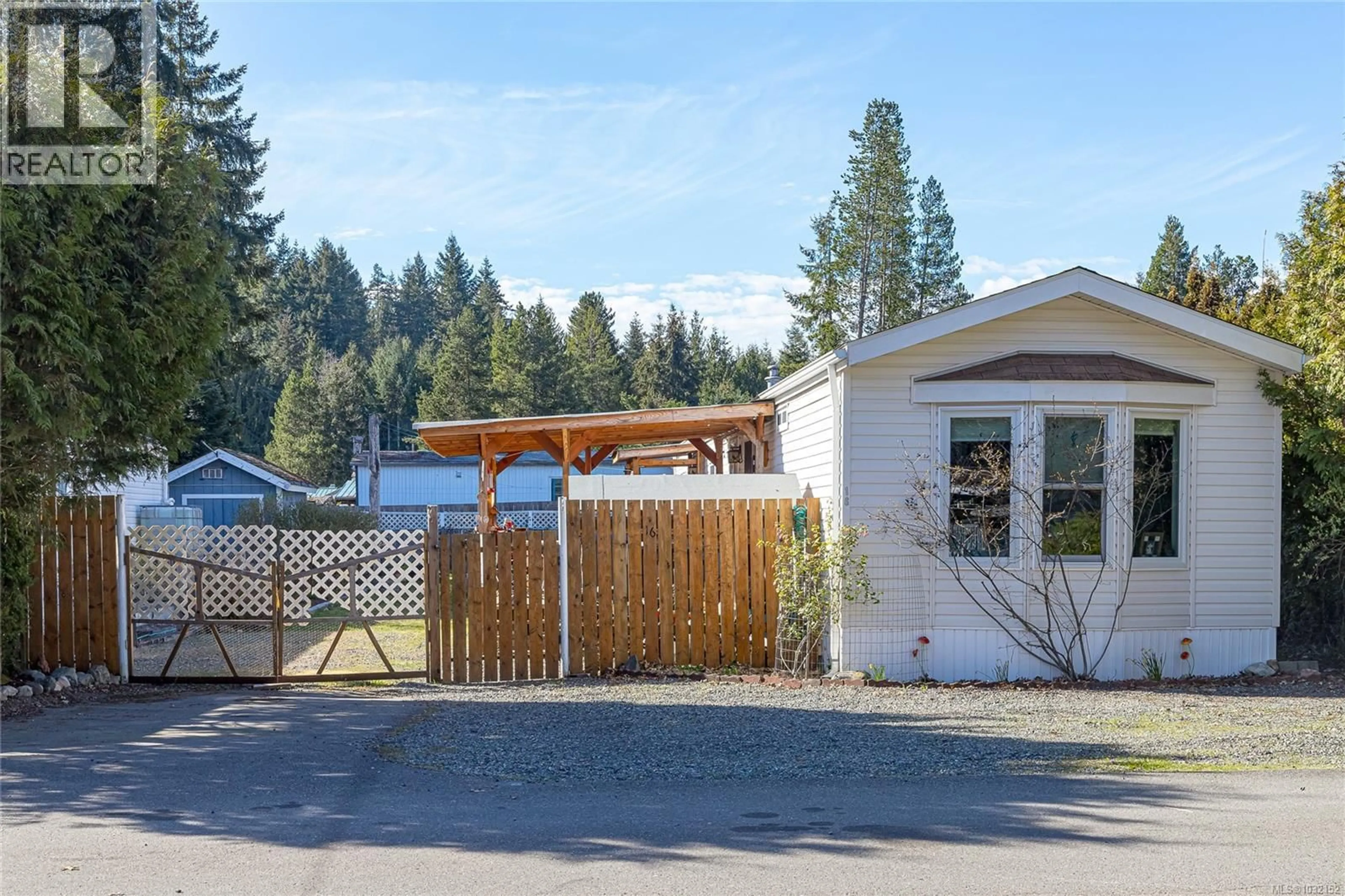 Home with vinyl exterior material, mountain view for 16 - 2100 ERRINGTON ROAD, Errington British Columbia V0R1V0
