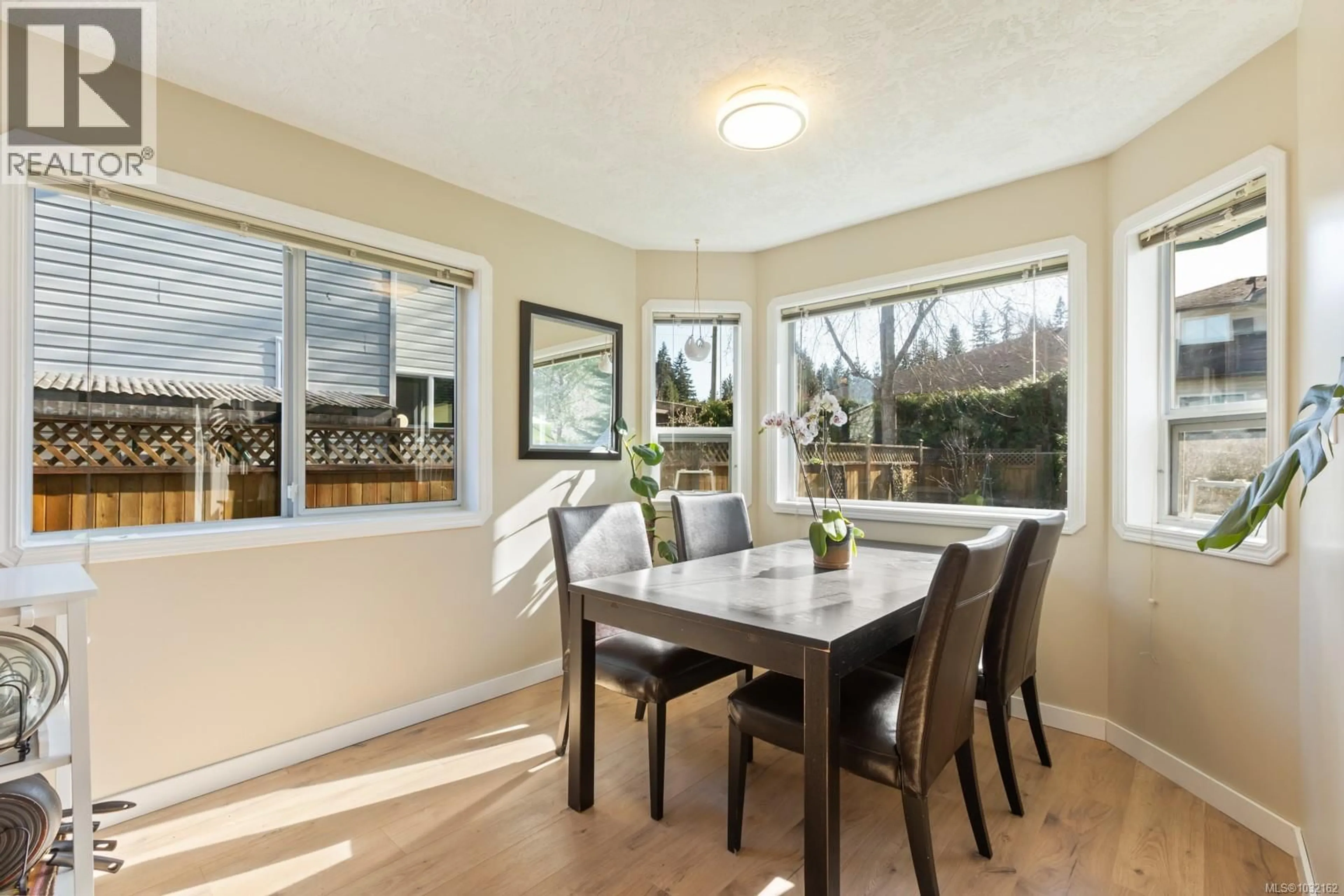 Dining room, wood/laminate floor for A - 89 TIMBERLANE ROAD, Courtenay British Columbia V9N8Z3