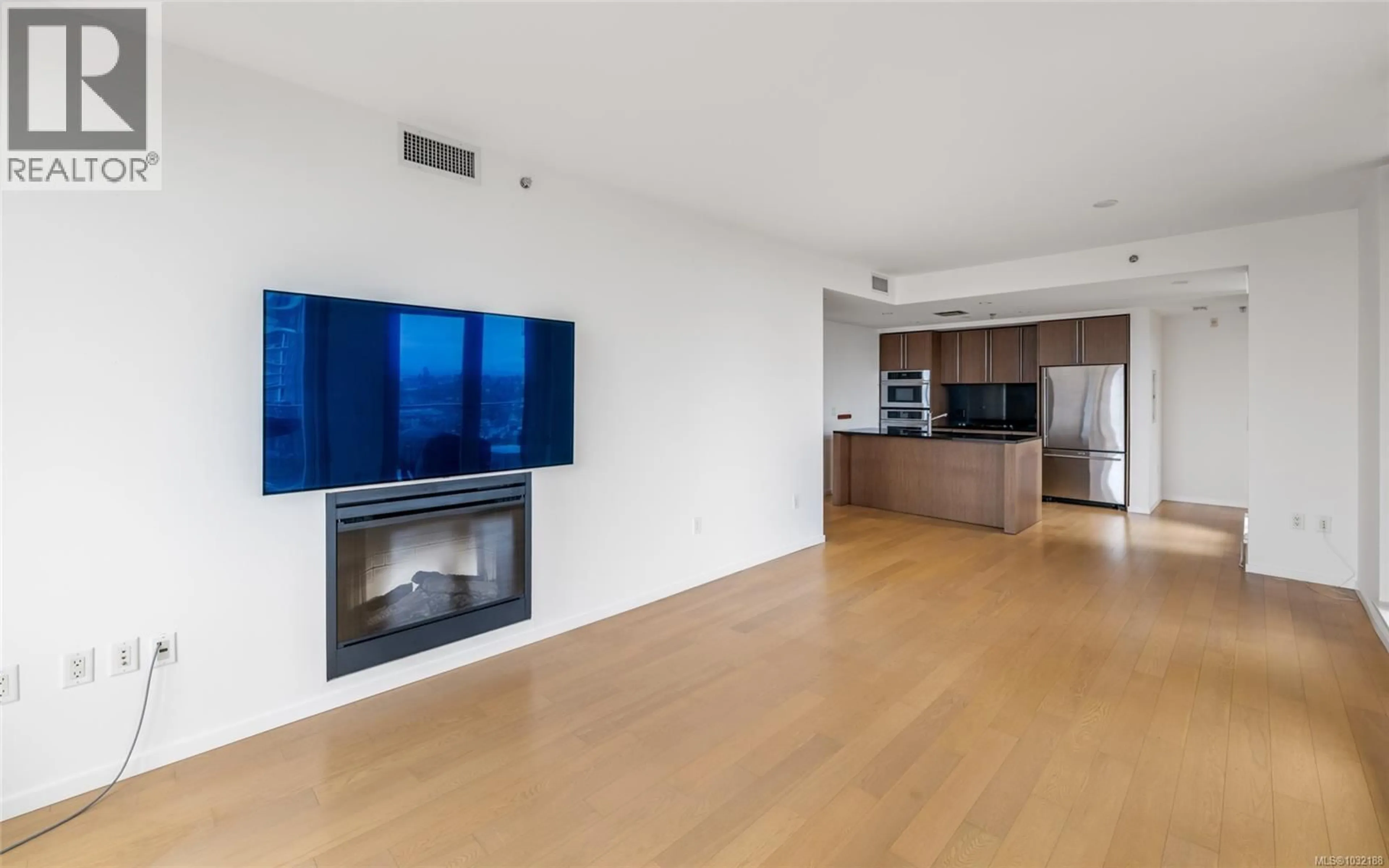 Unknown for 613 - 100 SAGHALIE ROAD, Victoria British Columbia V9A0A1