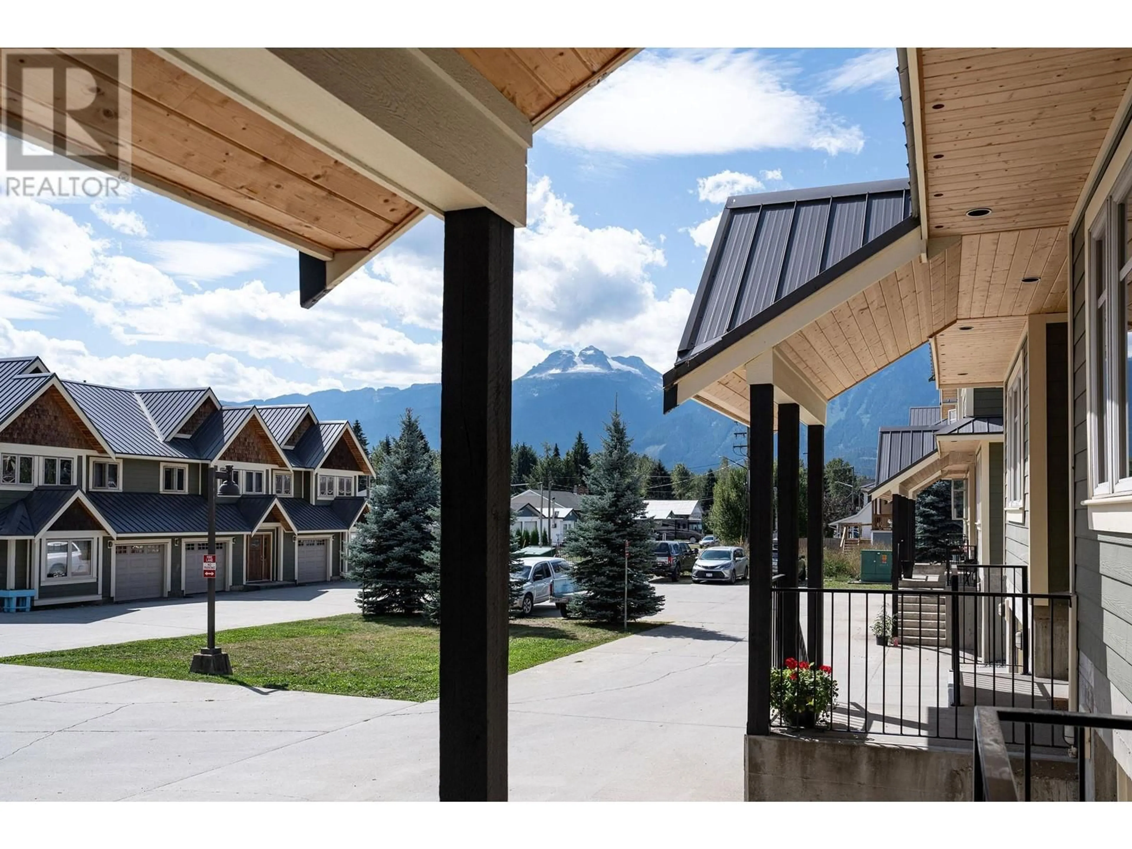 Patio, mountain for 700 Center Street Unit# 10, Revelstoke British Columbia V0E2S0