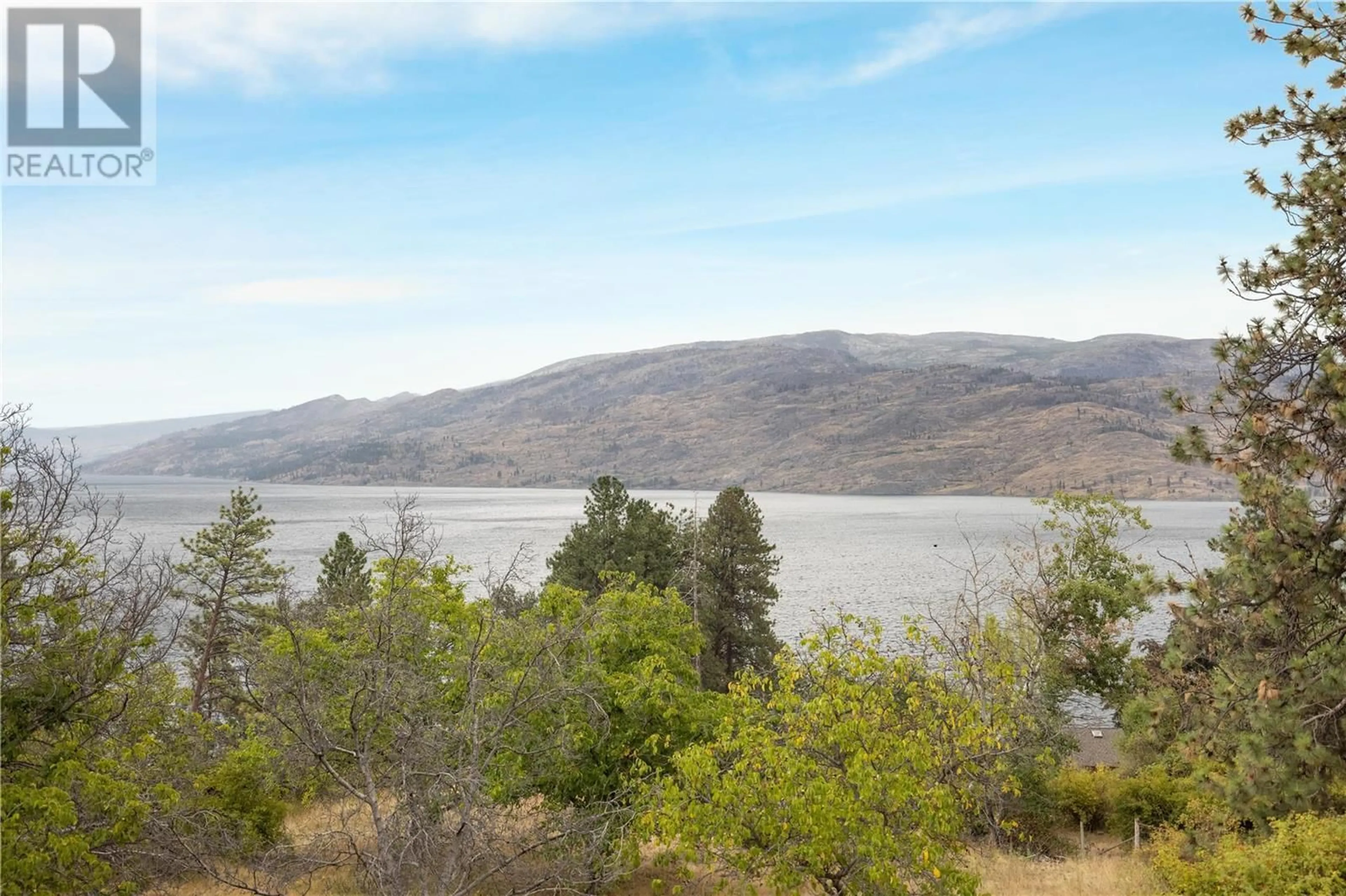 A pic from exterior of the house or condo, the view of lake or river for 4649 Princeton Avenue, Peachland British Columbia V0H1X7