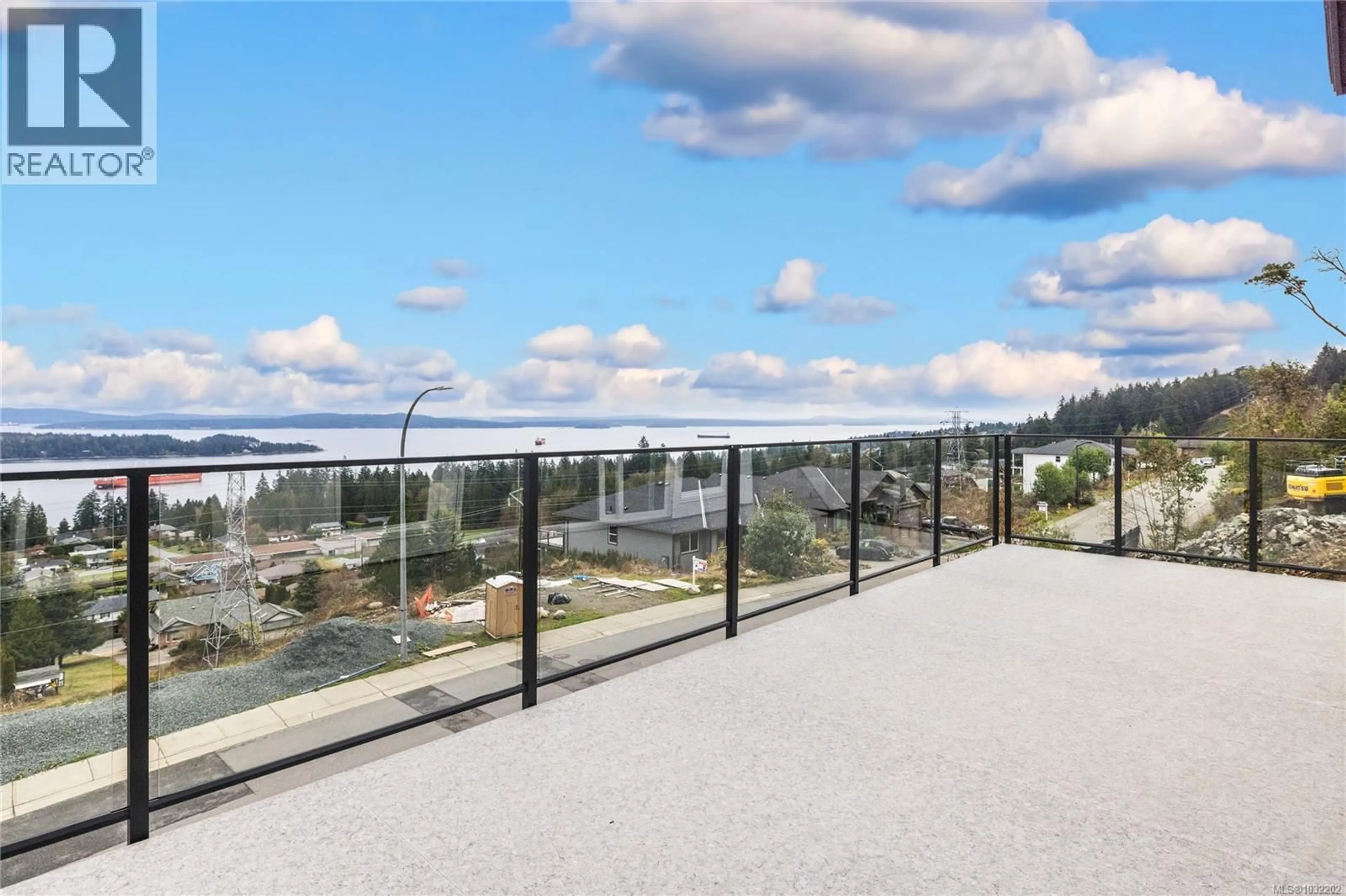 Patio, water/lake/river/ocean view for 414 THETIS DRIVE, Ladysmith British Columbia V9G0C1