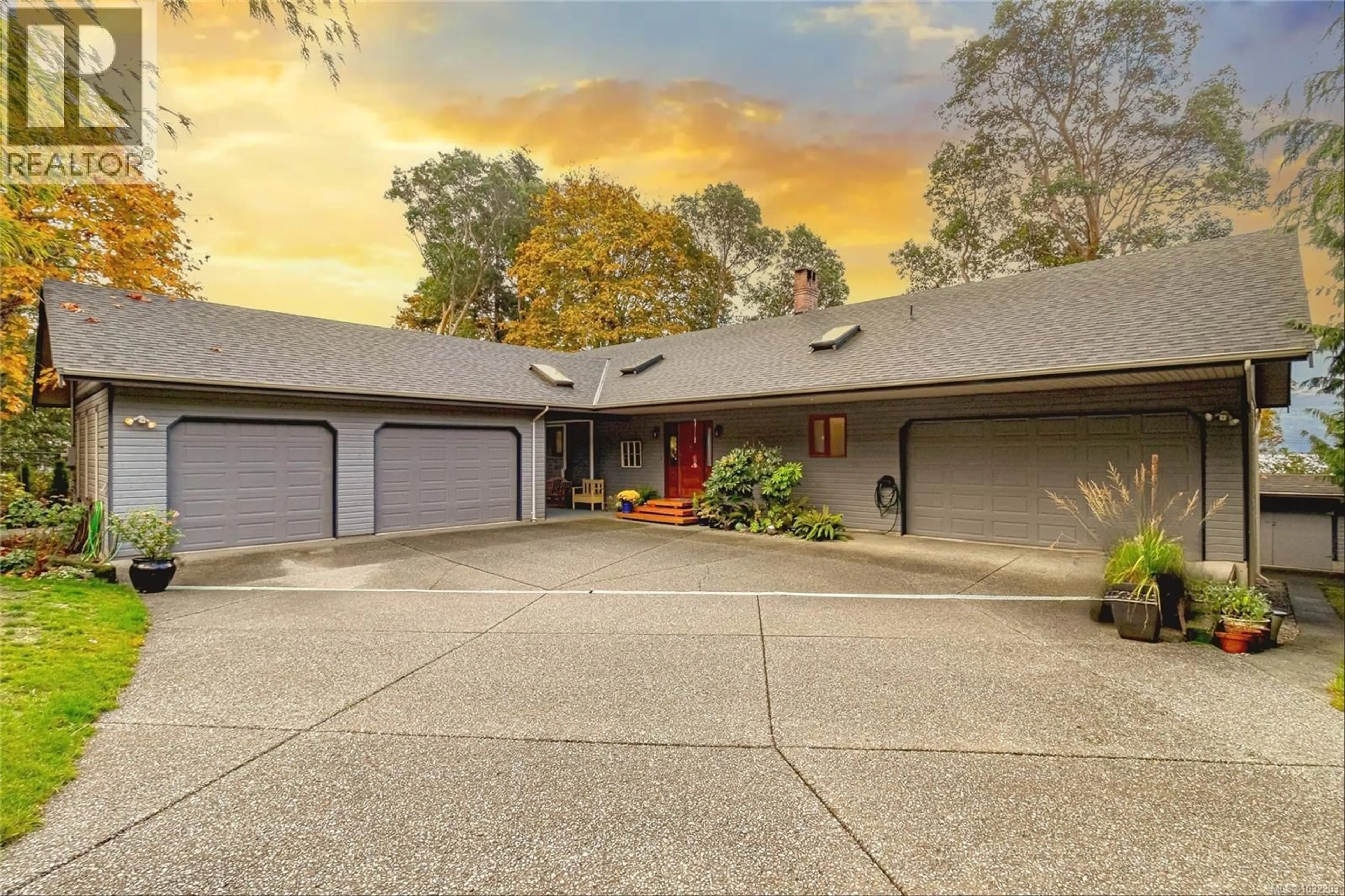 Unknown for 10662 ALDER CRESCENT, Youbou British Columbia V0R3E0