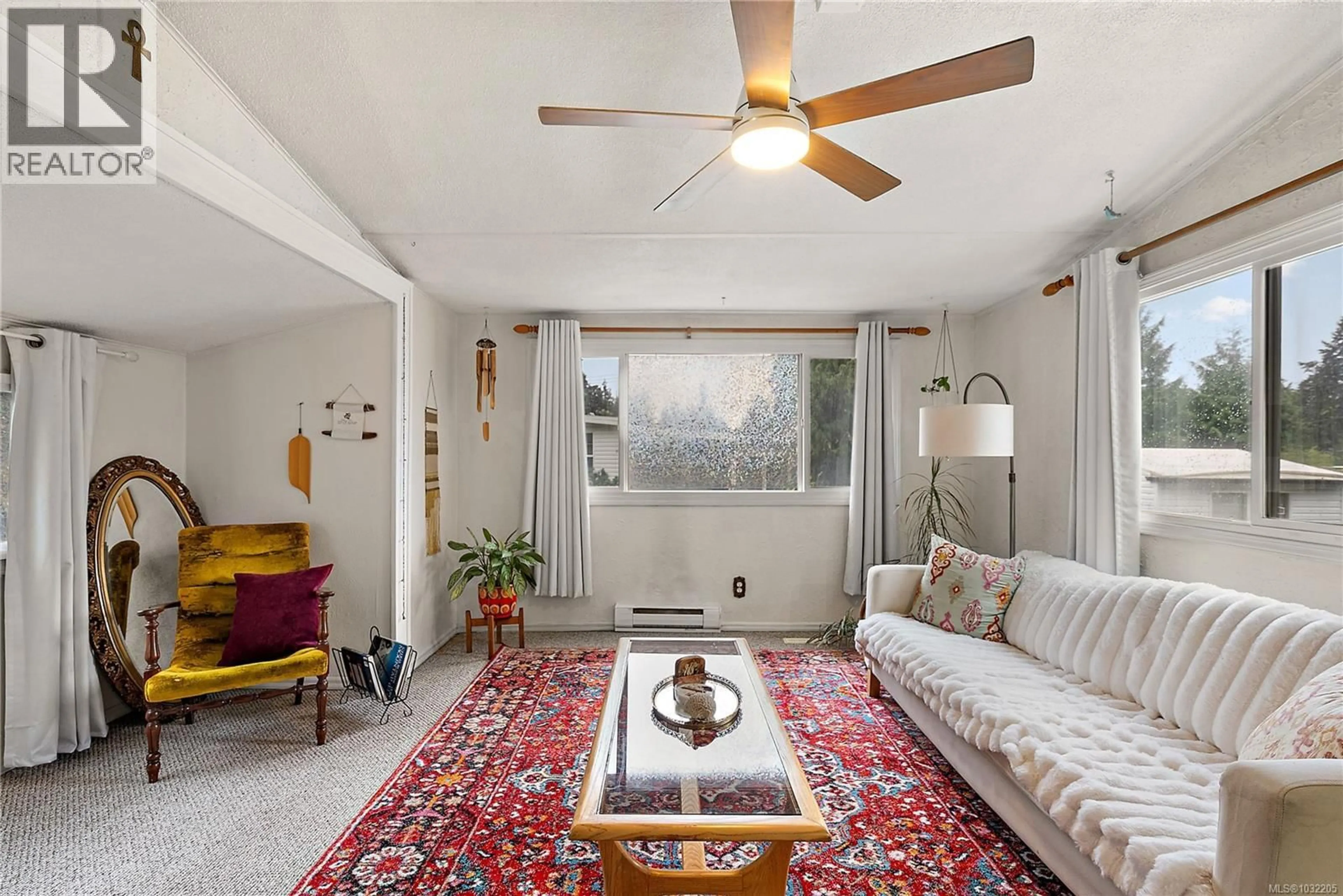 Living room with furniture, carpet floor for 11 - 2587 SELWYN ROAD, Langford British Columbia V9B4V4