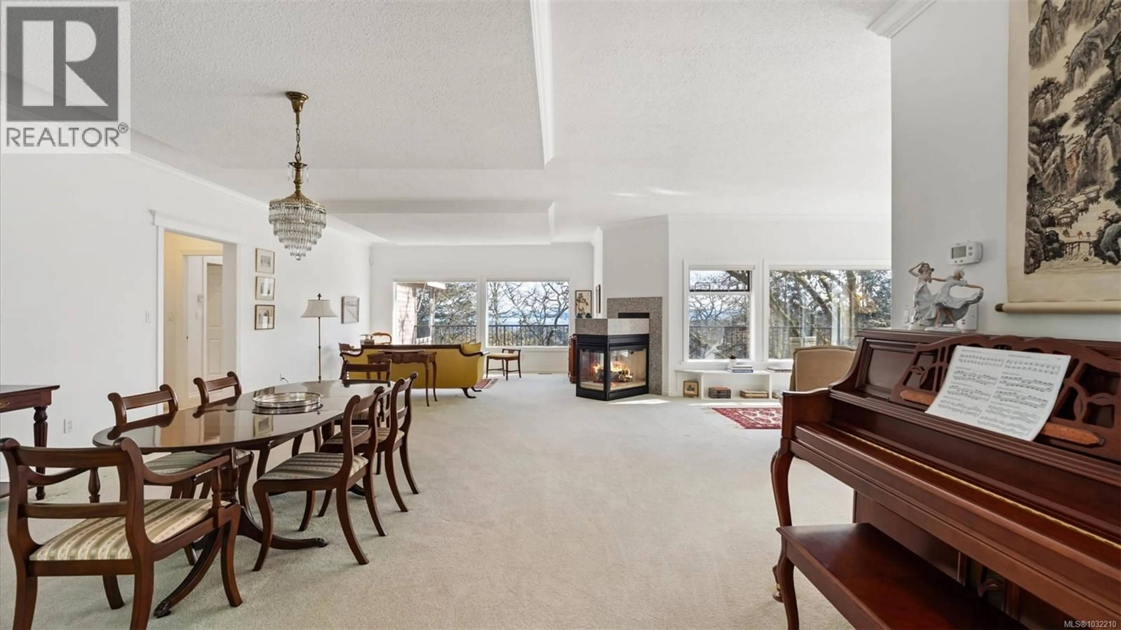 Dining room, unknown for 928 COBBLESTONE LANE, Saanich British Columbia V8Y3G3