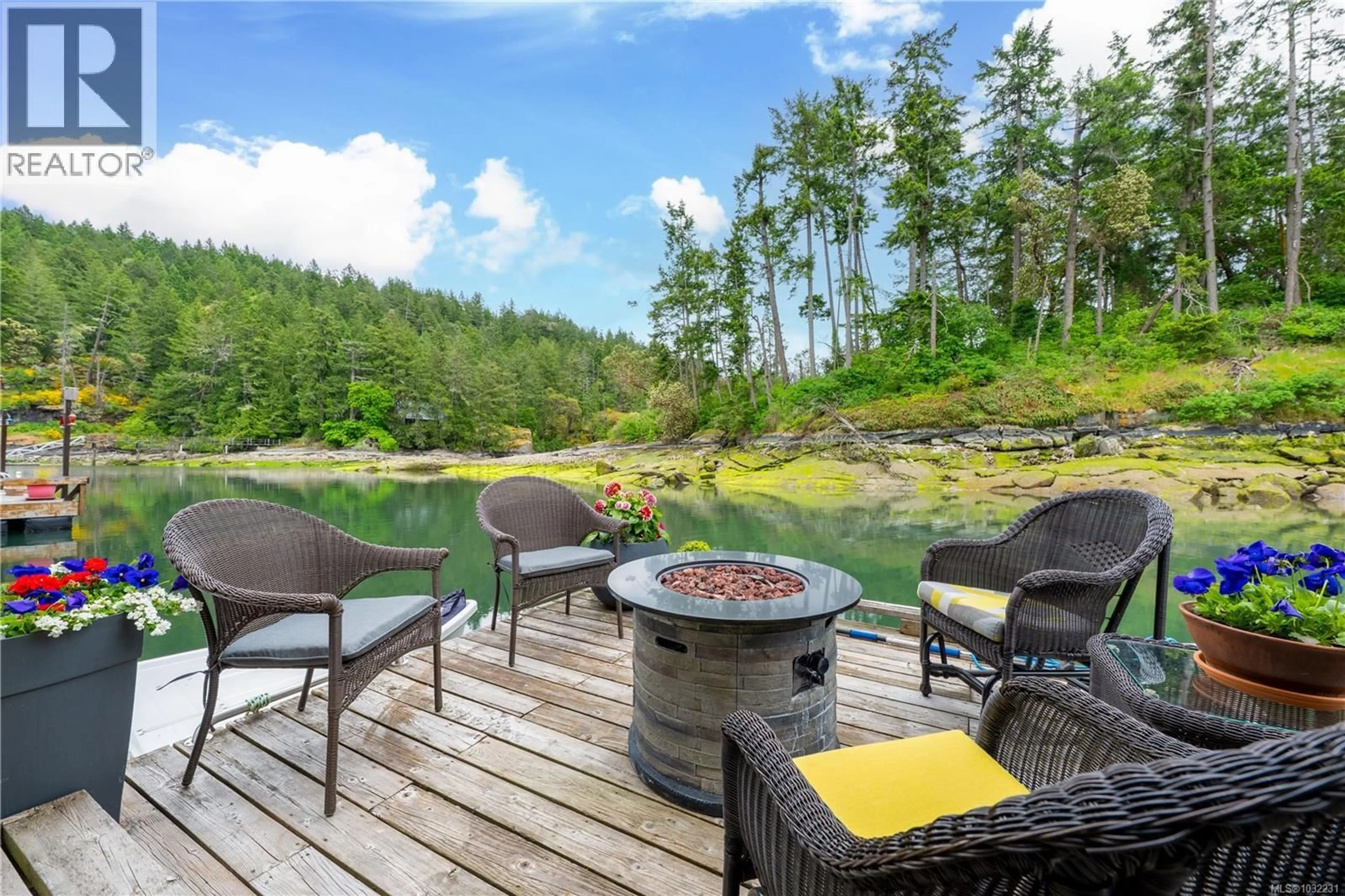 Patio, water/lake/river/ocean view for J10 - 6145 GENOA BAY ROAD, Duncan British Columbia V9L5T7