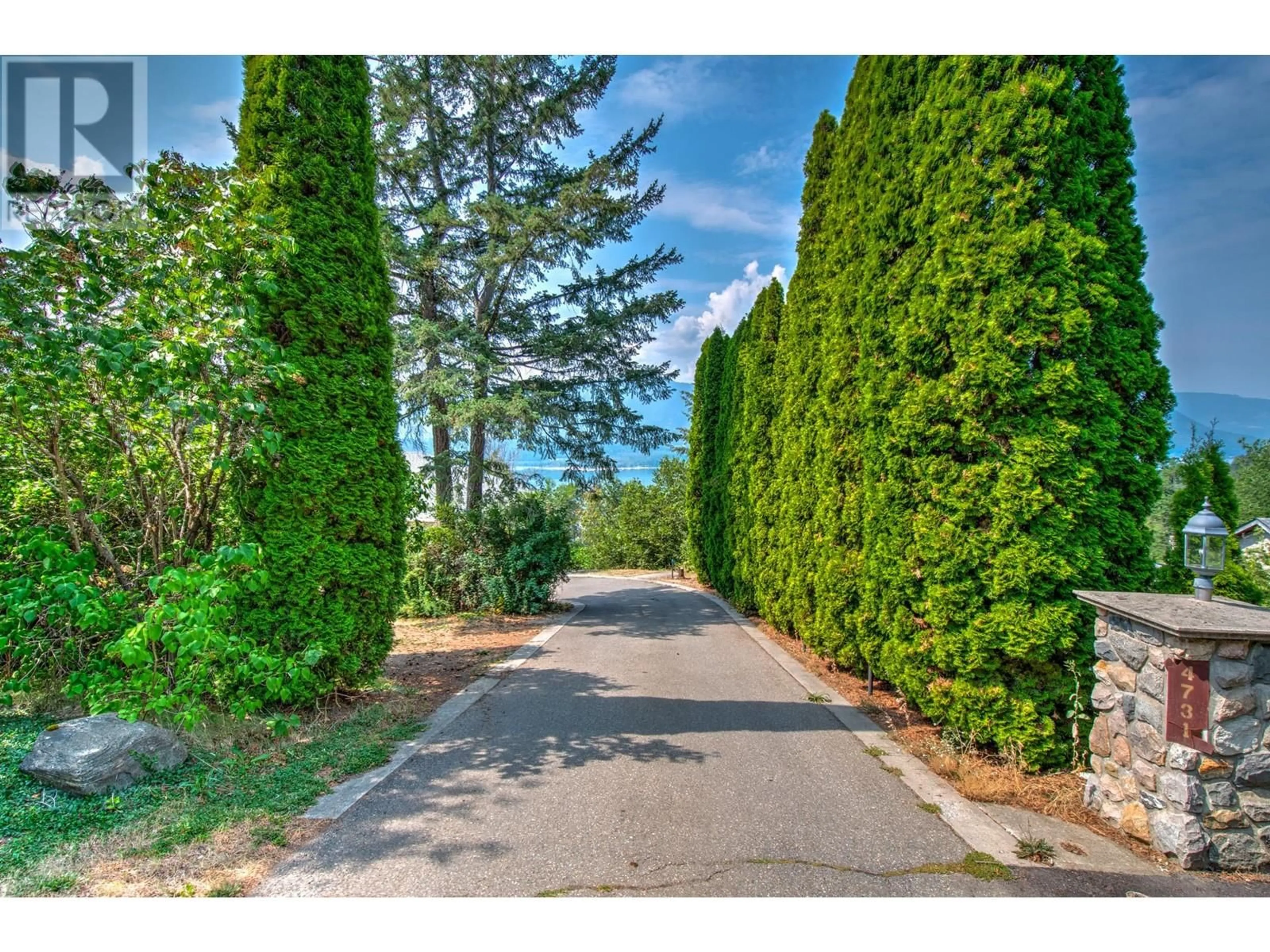 A pic from exterior of the house or condo, the street view for 4731 20 Street NE, Salmon Arm British Columbia V1E2X3