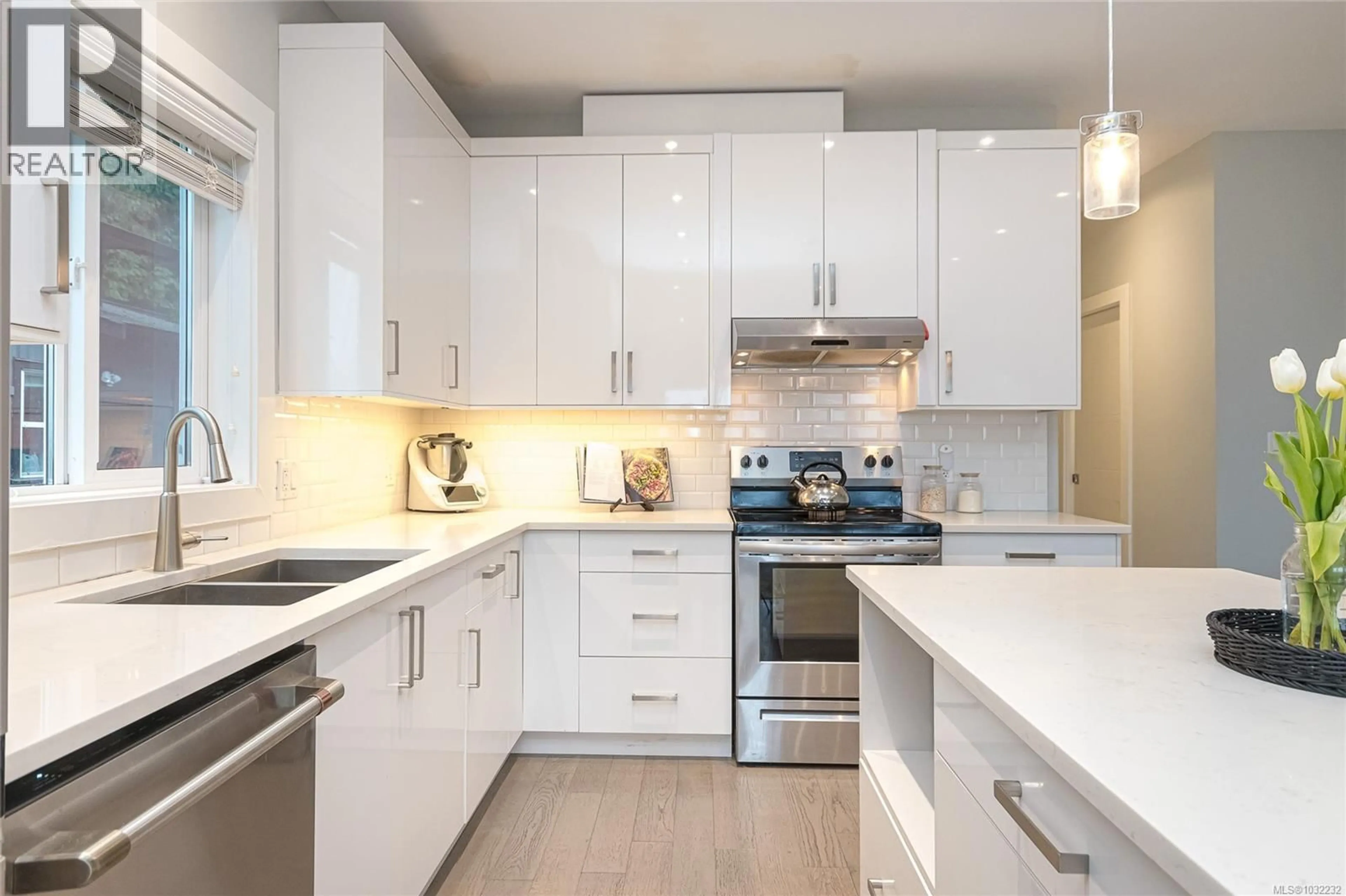 Unknown for 784 BRAVEHEART LANE, Colwood British Columbia V9C3R5