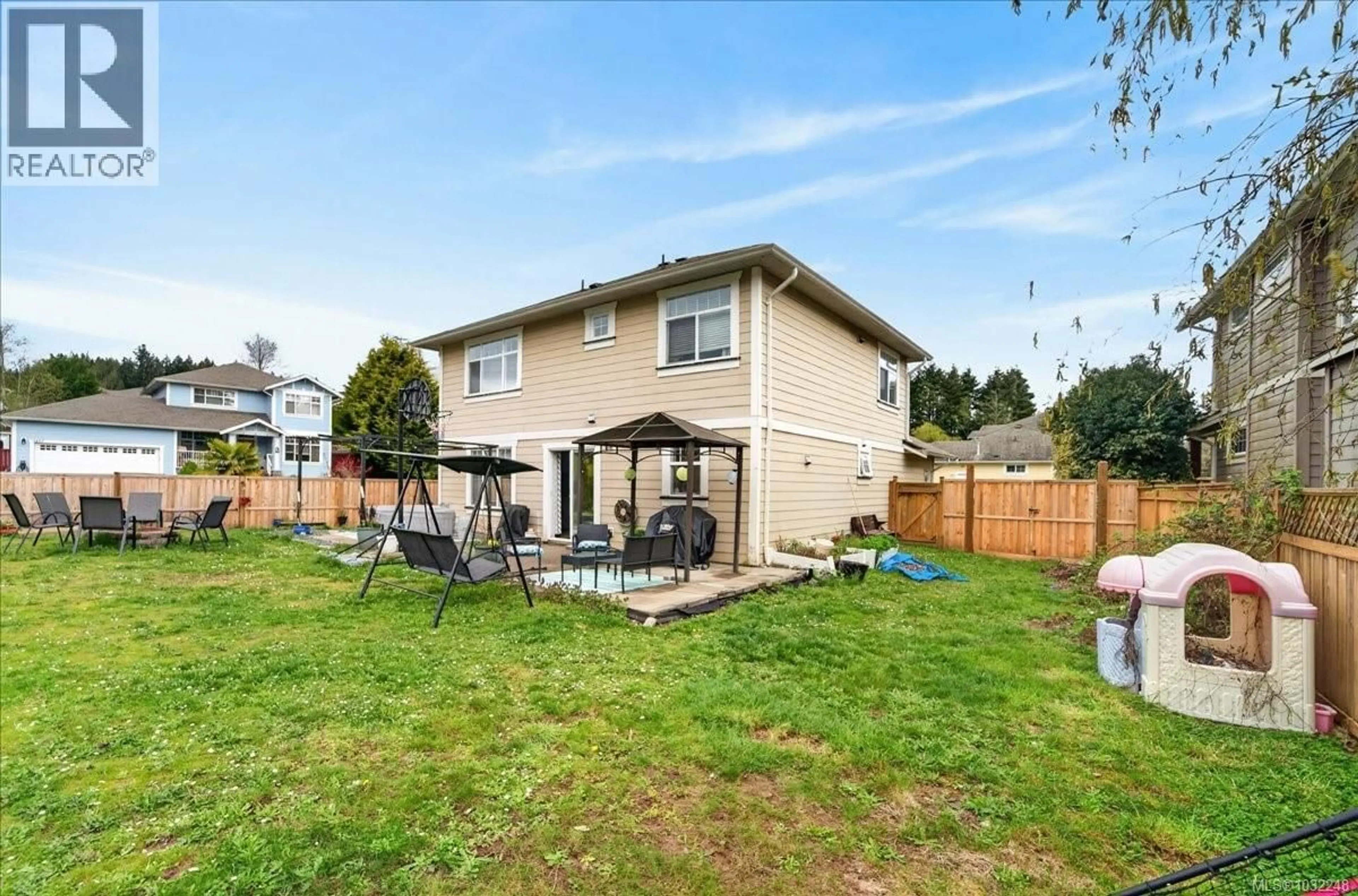 Patio, mountain view for 2460 DRIFTWOOD PLACE, Sooke British Columbia V9Z1H7