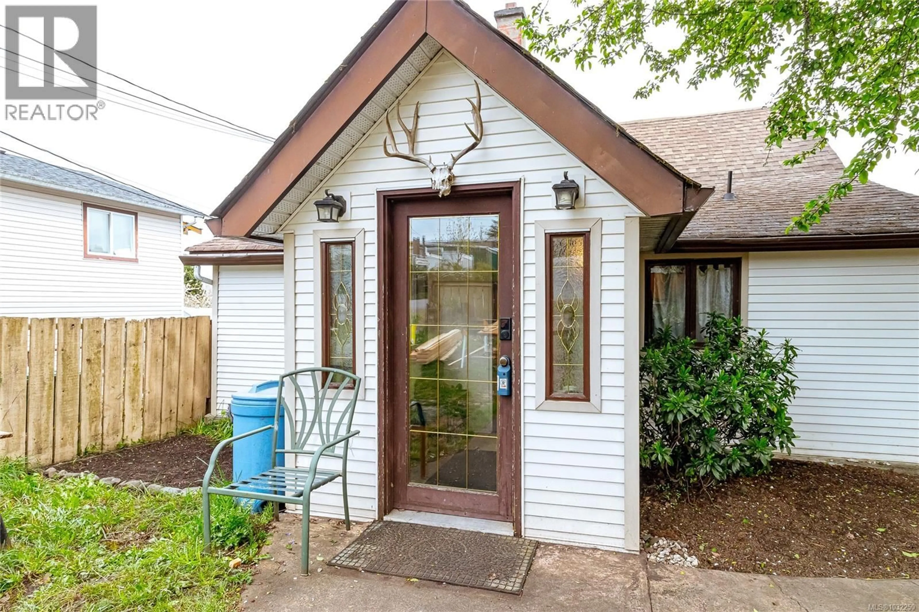 Unknown for 451 IRWIN STREET, Nanaimo British Columbia V9R4X9