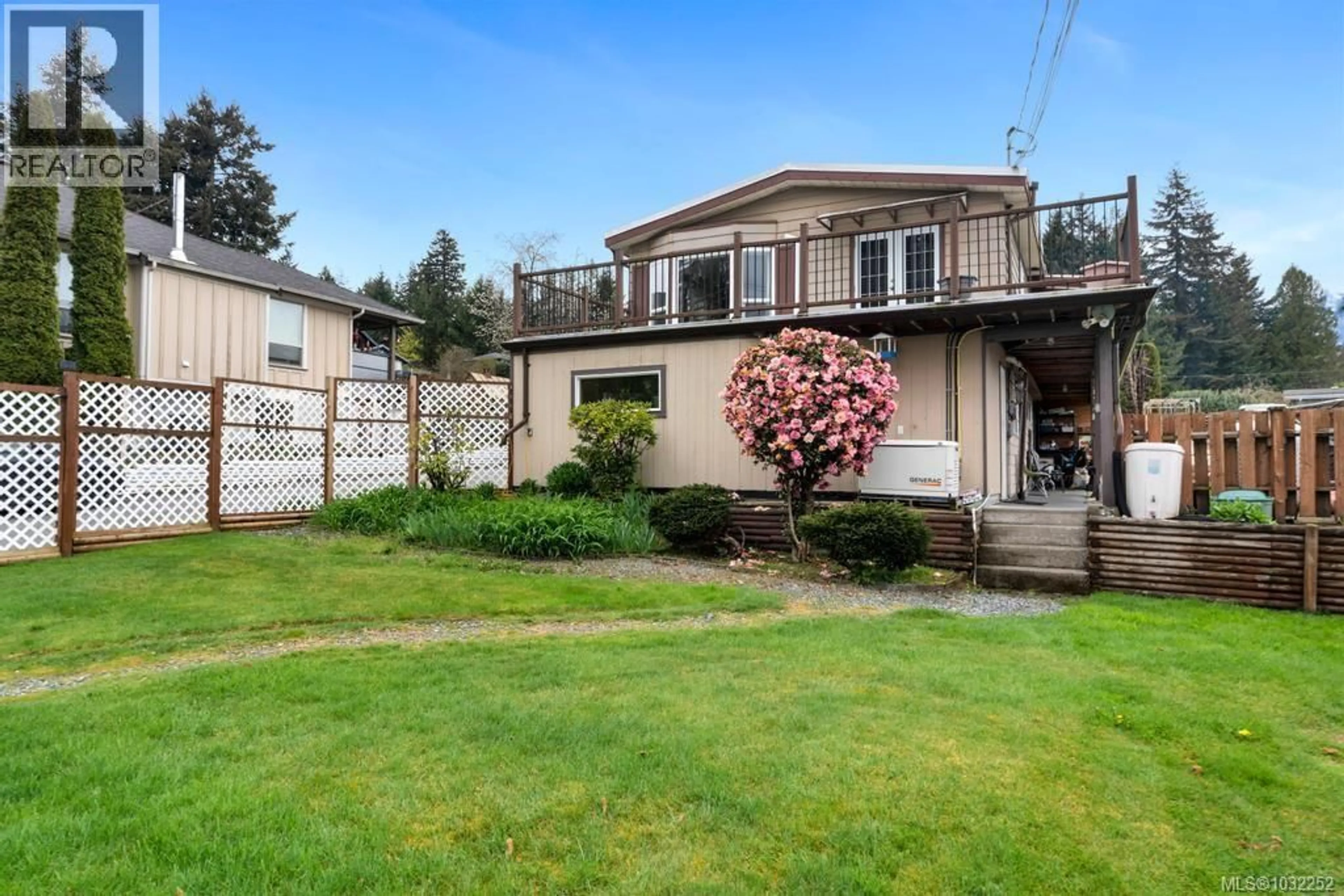 A pic from outside/outdoor area/front of a property/back of a property/a pic from drone, unknown for 11090 CHEMAINUS ROAD, Saltair British Columbia V9G1Z1