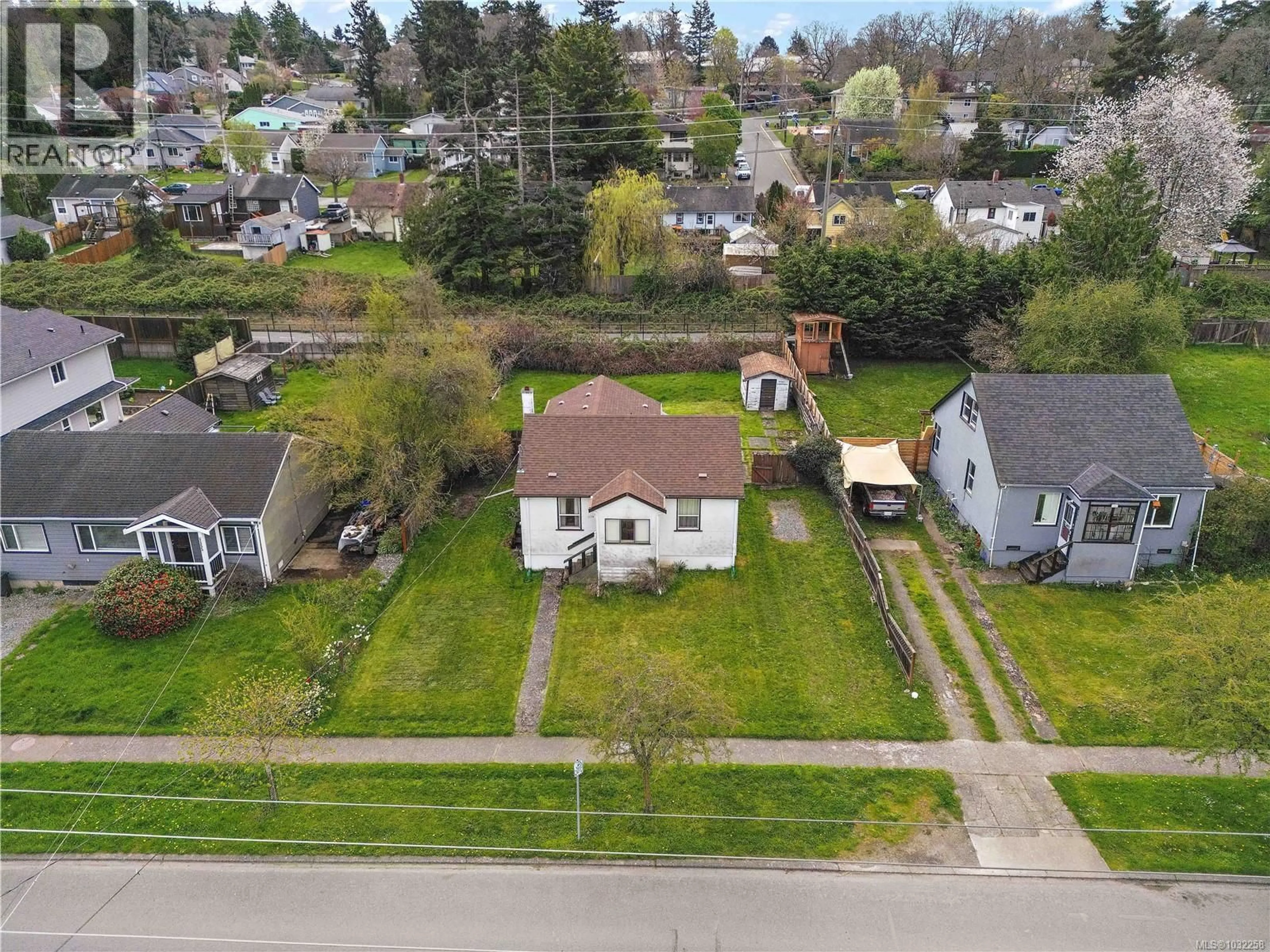 A pic from outside/outdoor area/front of a property/back of a property/a pic from drone, street for 1159 COLVILLE ROAD, Esquimalt British Columbia V9A4R1