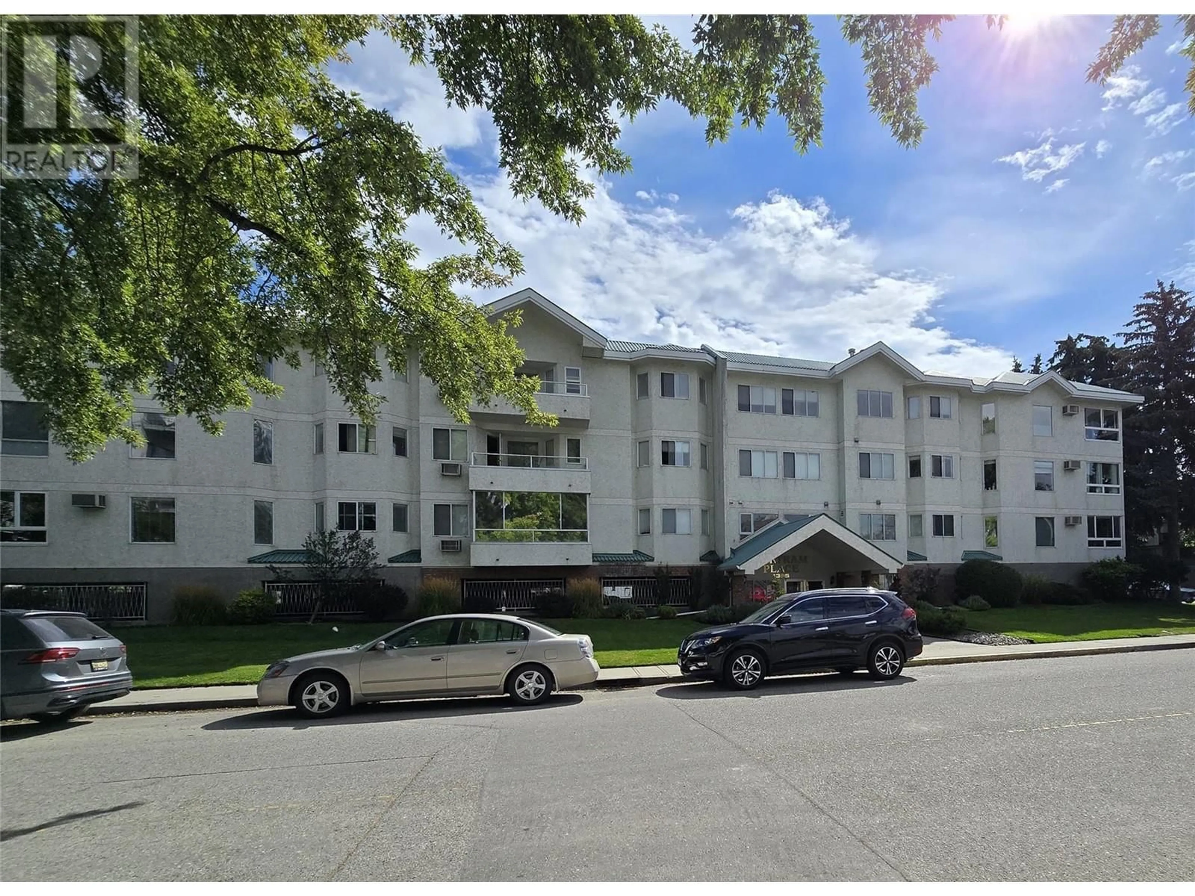 A pic from exterior of the house or condo, the front or back of building for 1385 Bertram Street Unit# 307, Kelowna British Columbia V1Y2E9