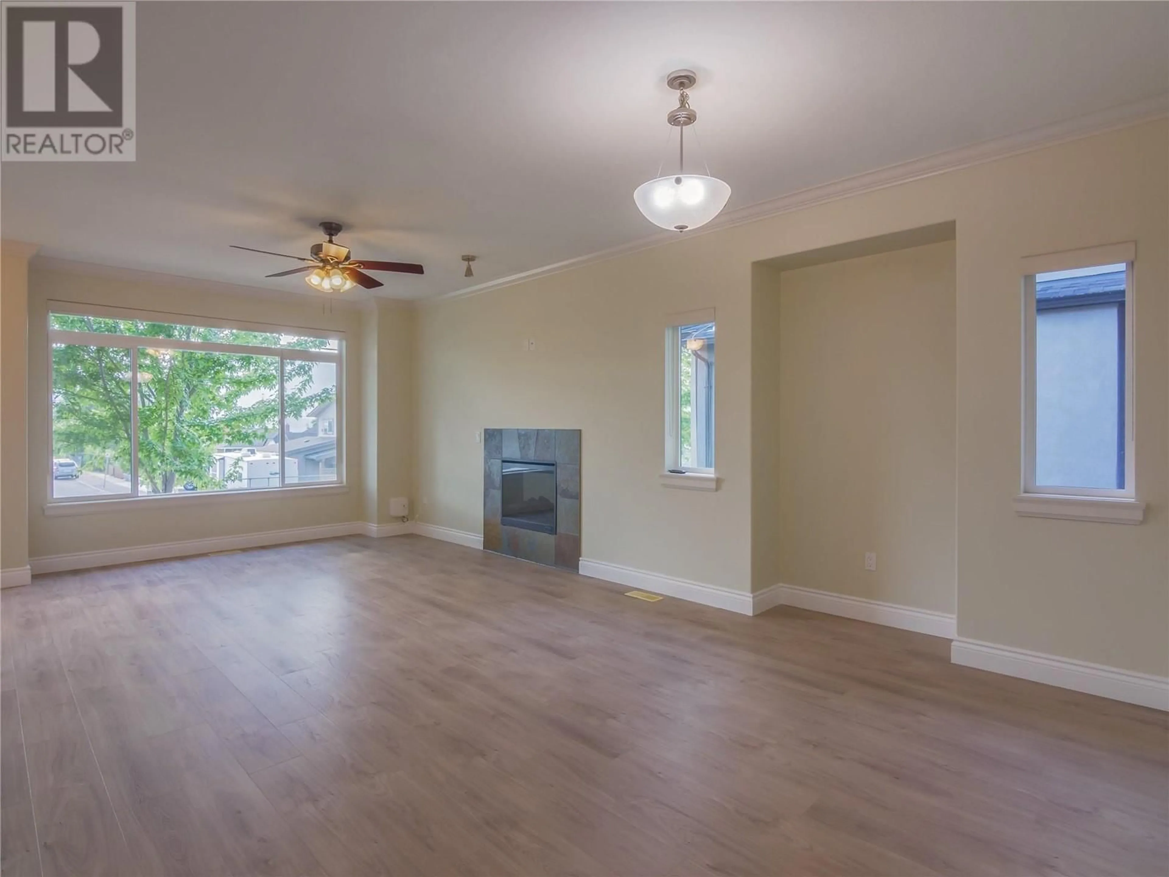 A pic of a room, wood floors for 800 Government Street Unit# 101, Penticton British Columbia V2A4T3