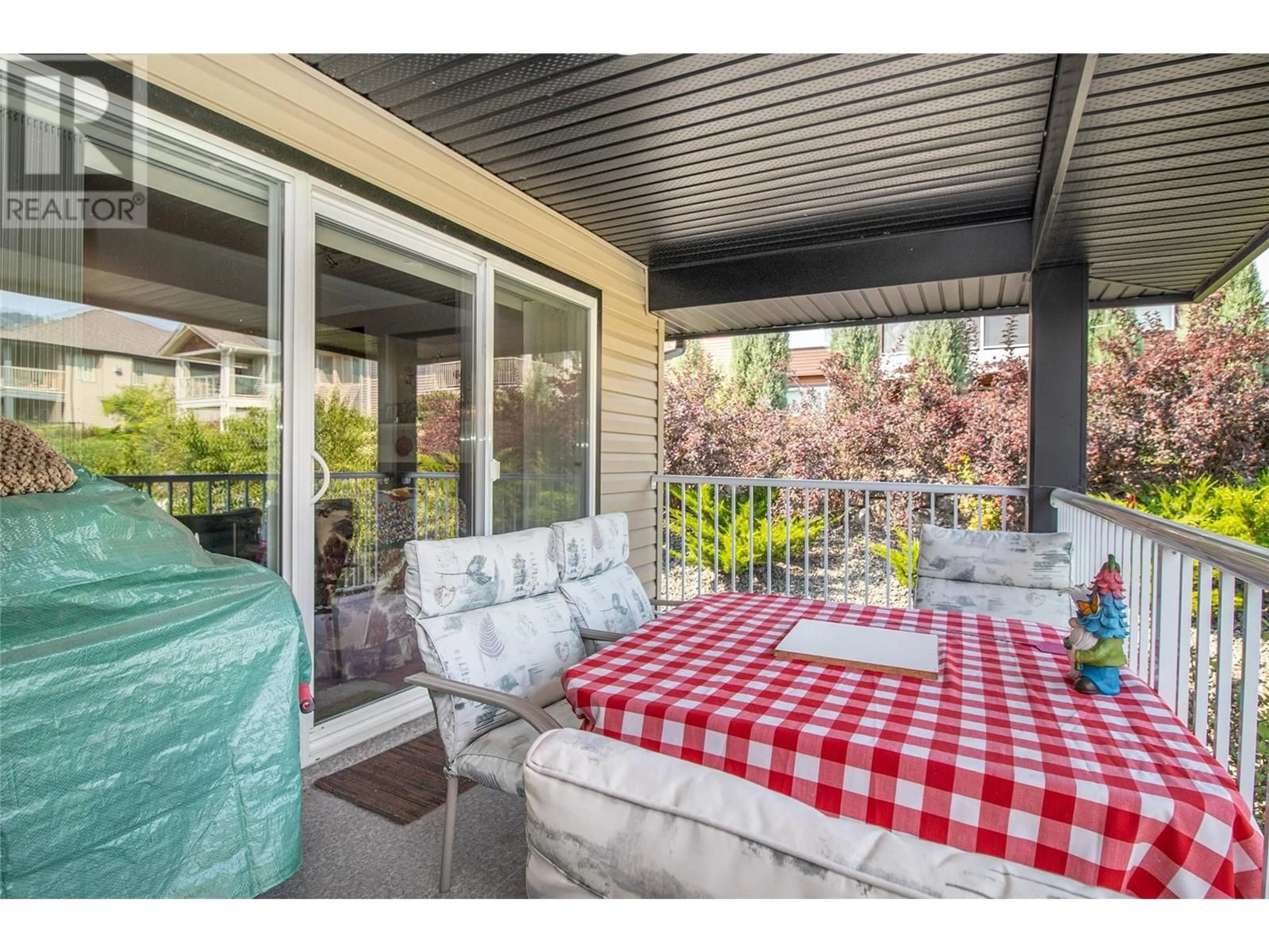 Patio, cottage for 1342 Shaunna Road Unit# 14, Kelowna British Columbia V1P1P8