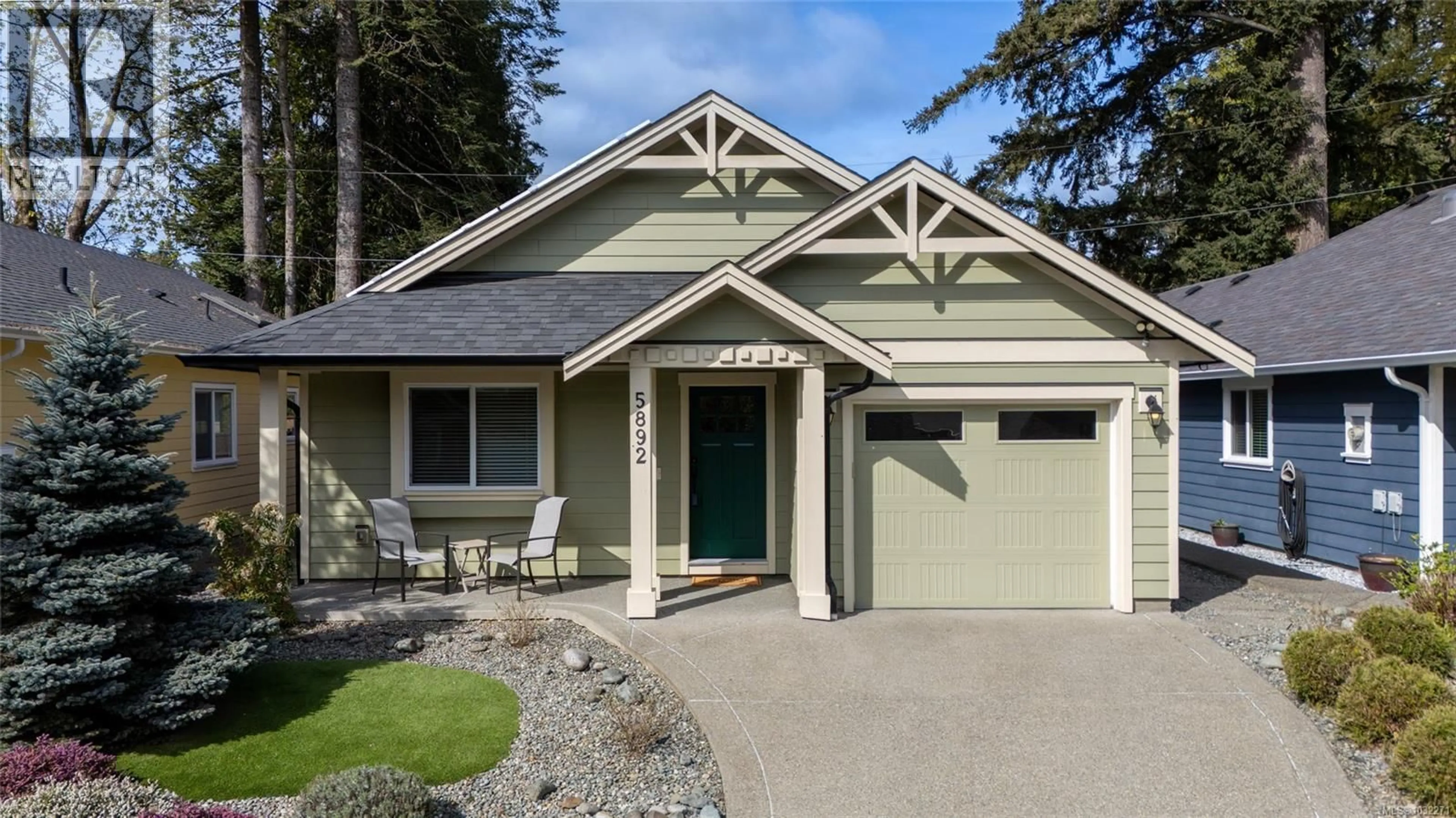 Home with vinyl exterior material, street for 5892 STONEHAVEN DRIVE, Duncan British Columbia V9L0A5