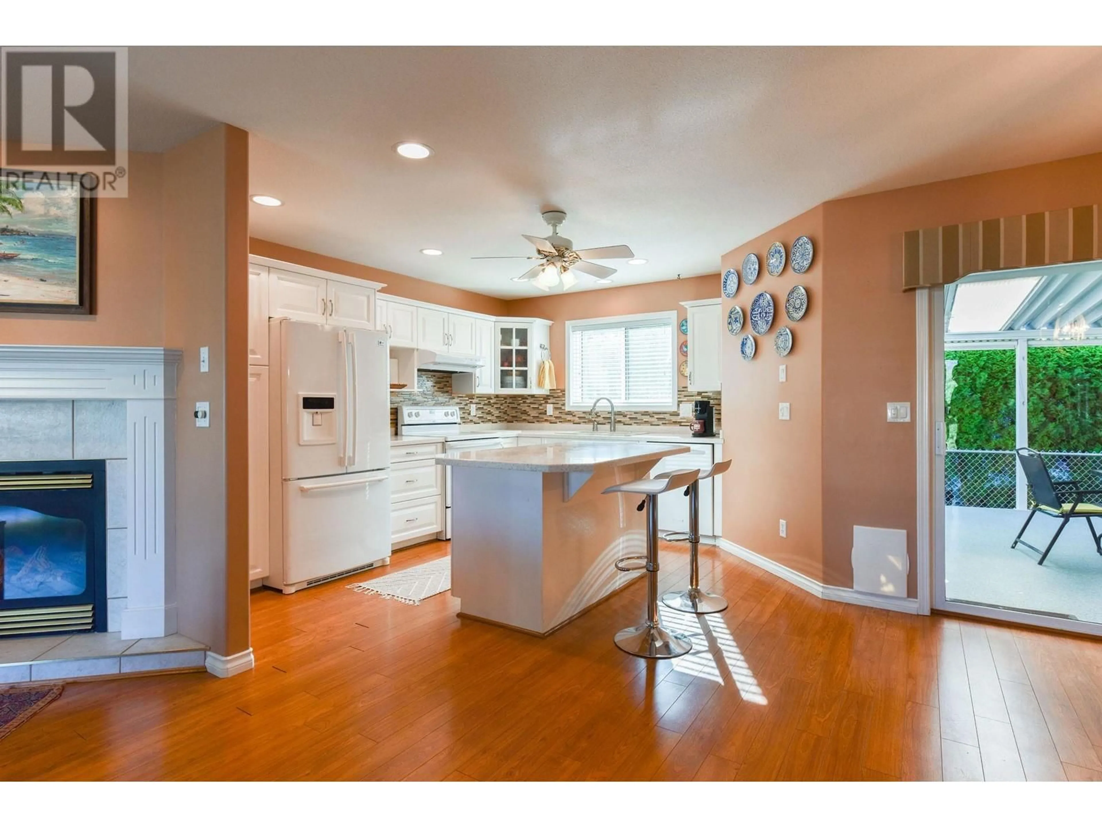 Open concept kitchen, unknown for 505 REDWING DRIVE, Penticton British Columbia V2A8N7