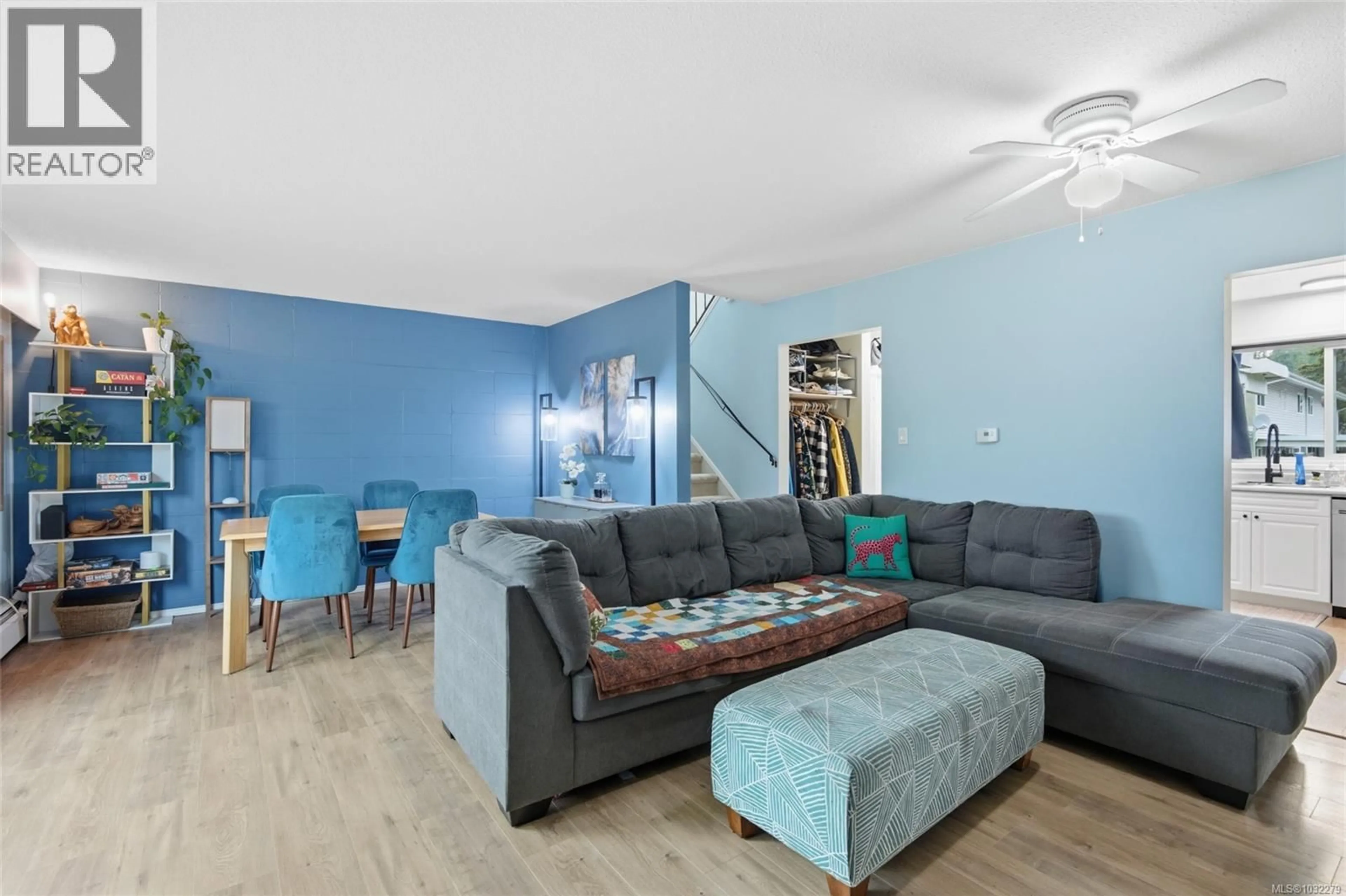 Living room with furniture, unknown for 9 - 4110 KENDALL AVENUE, Port Alberni British Columbia V9Y5J1