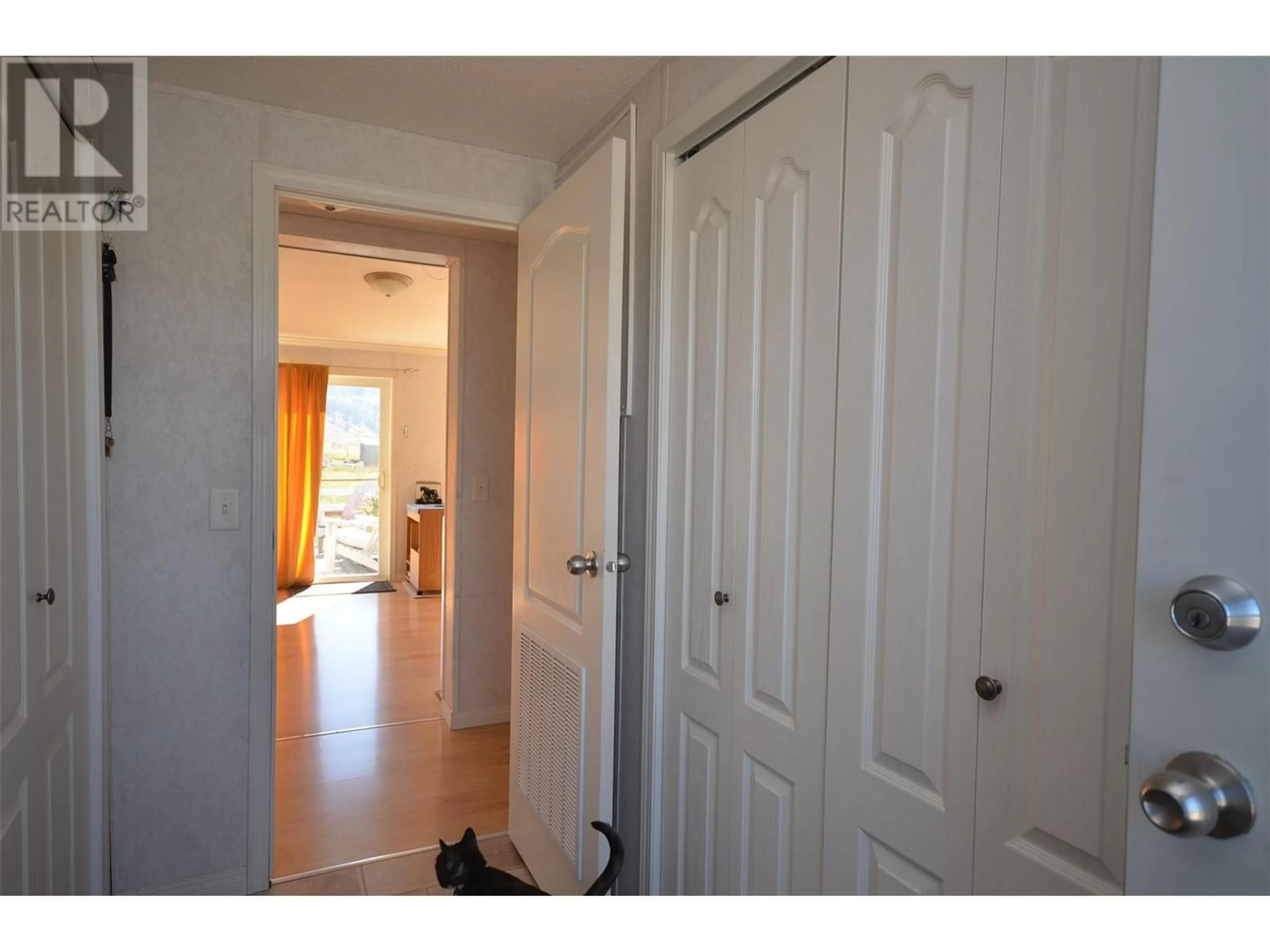 Indoor entryway, not visible floor for 71 Antoine Road Unit# 4, Vernon British Columbia V1H2A3