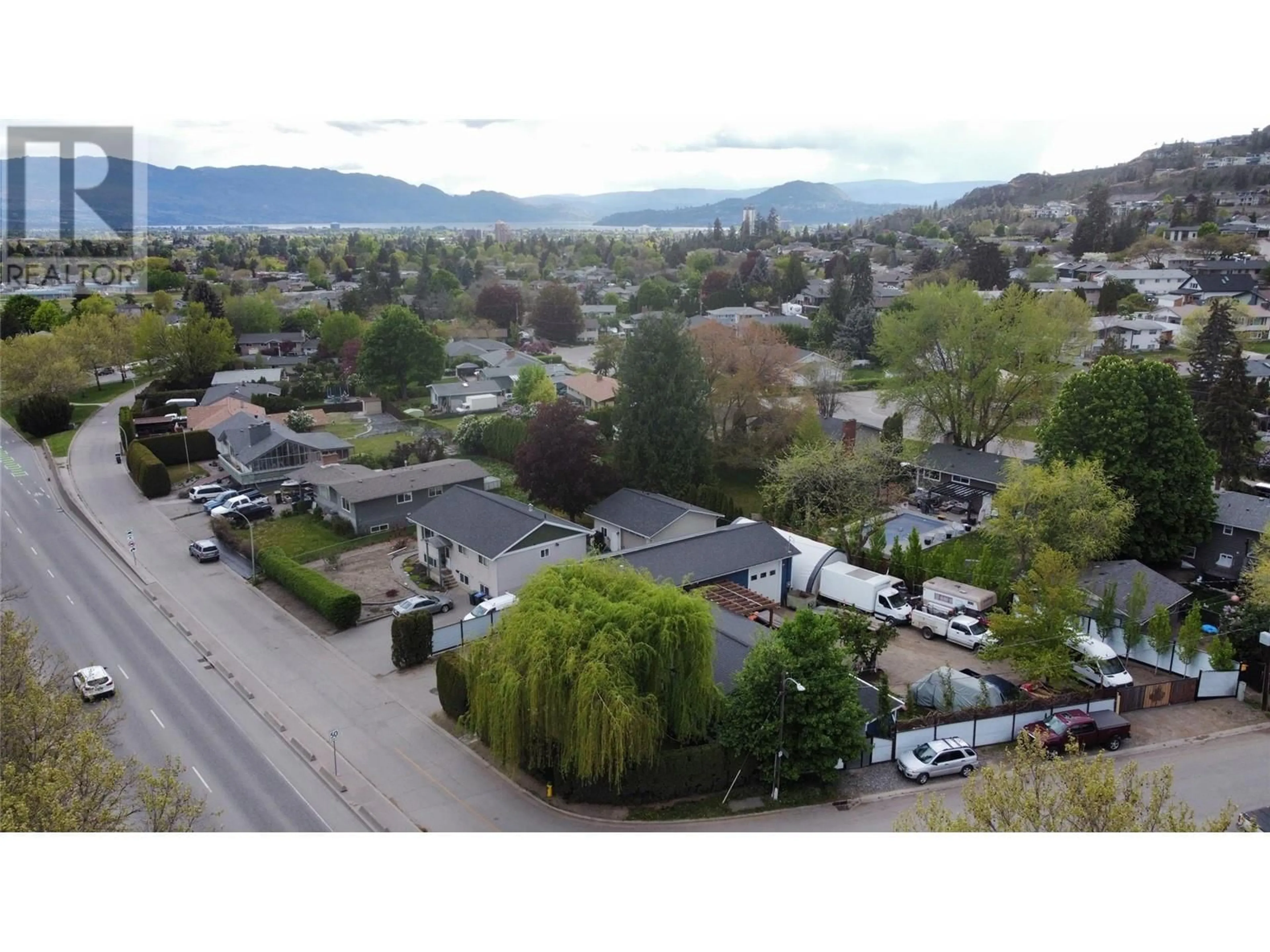 Frontside or backside of a home, the street view for 710 Glenmore Drive, Kelowna British Columbia V1Y4N8