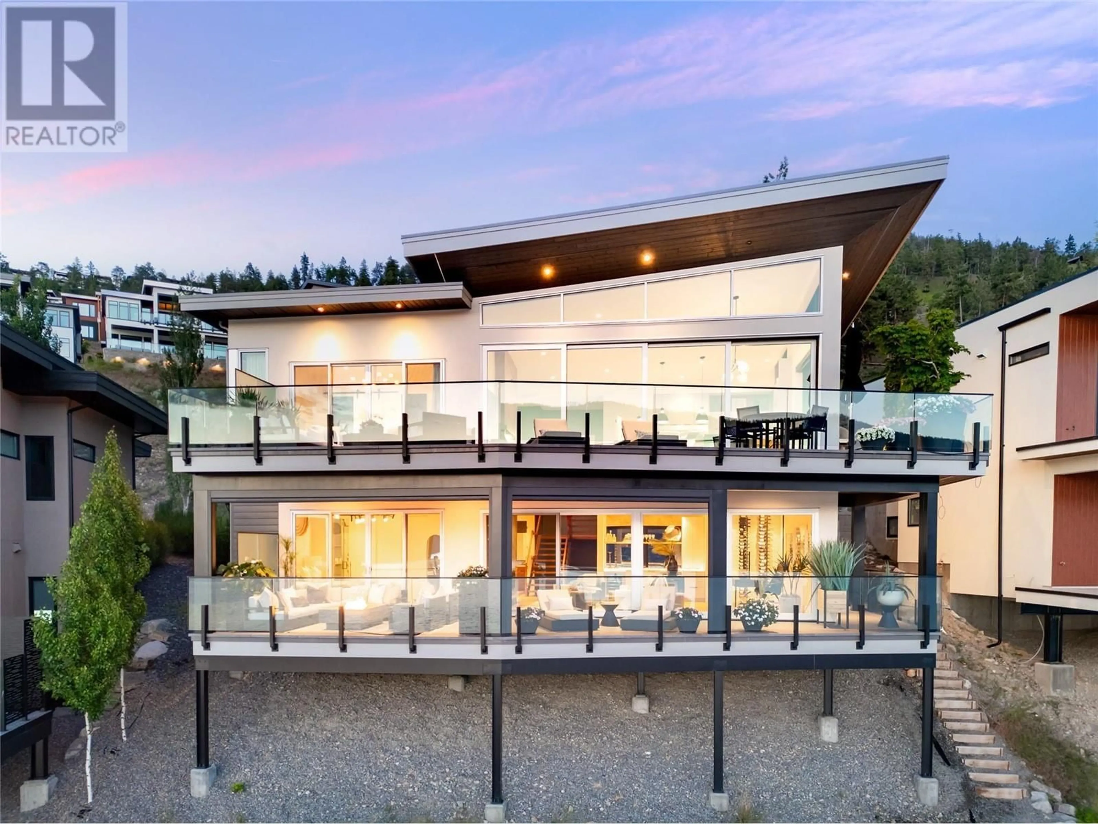 Frontside or backside of a home, the front or back of building for 3354 McKinley Beach Drive, Kelowna British Columbia V1V3G1