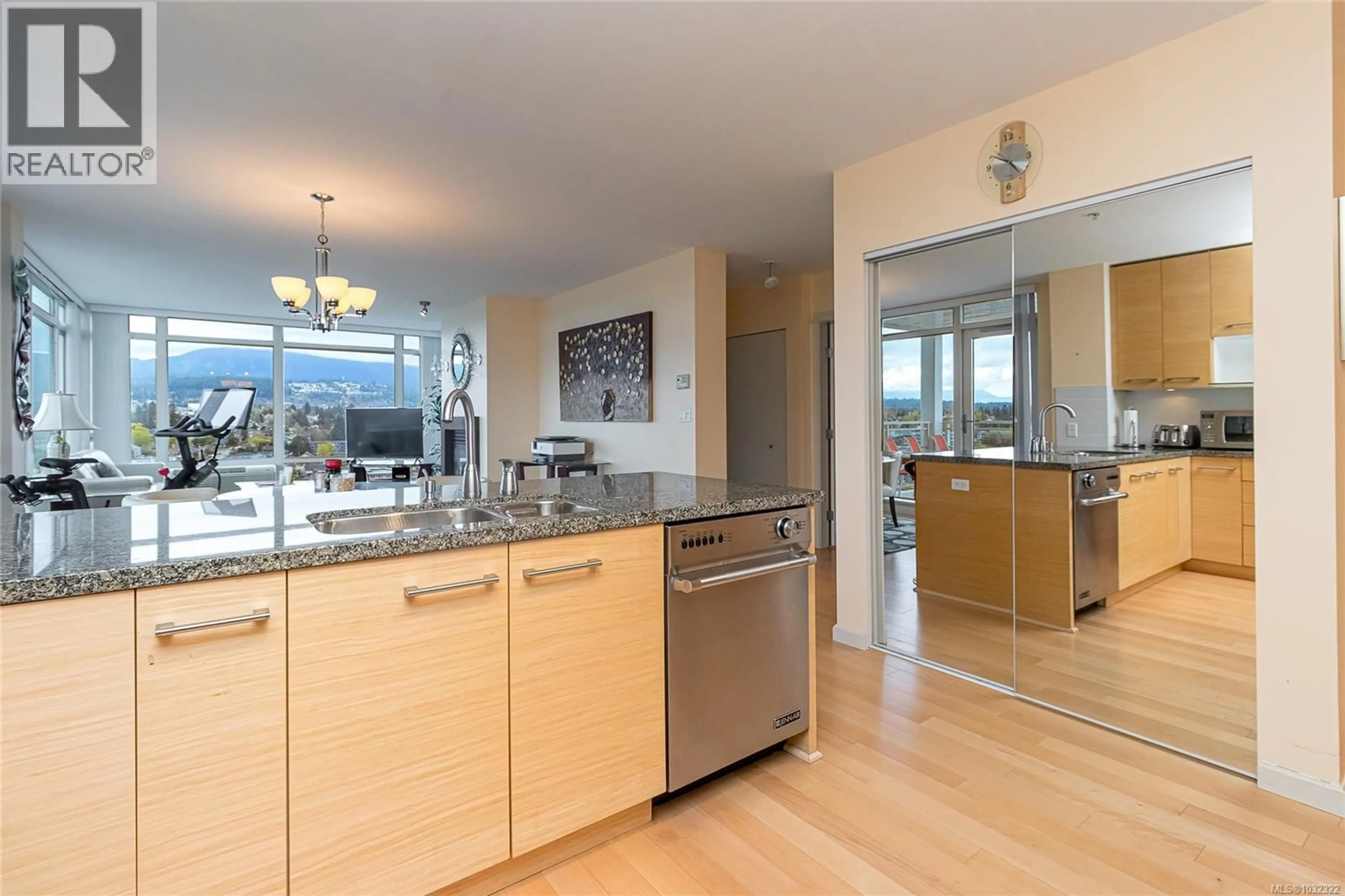 Open concept kitchen, unknown for 1402 - 38 FRONT STREET, Nanaimo British Columbia V9R0B8