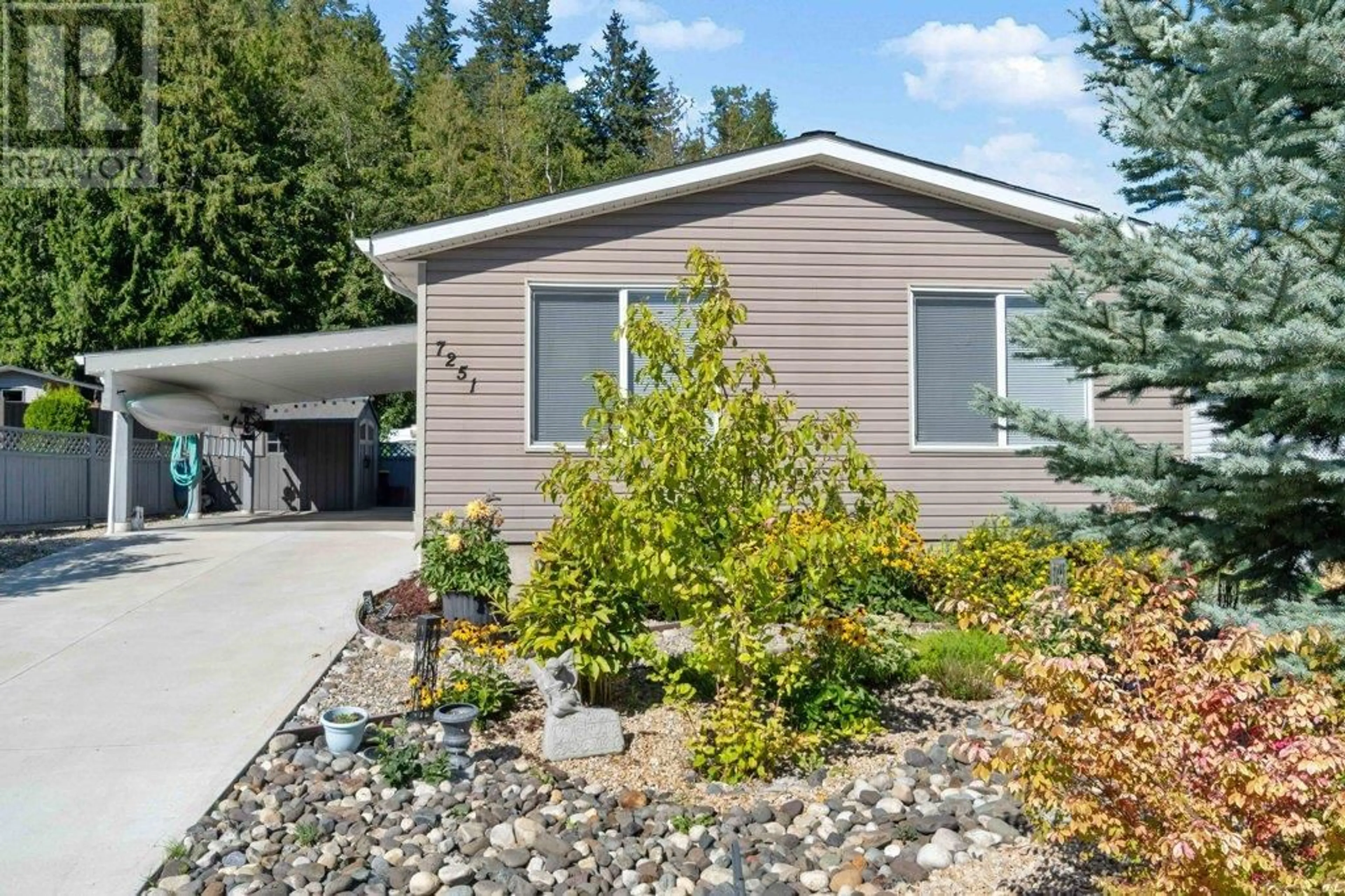 Home with vinyl exterior material, street for 7251 45 Street NE, Salmon Arm British Columbia V0E1K0