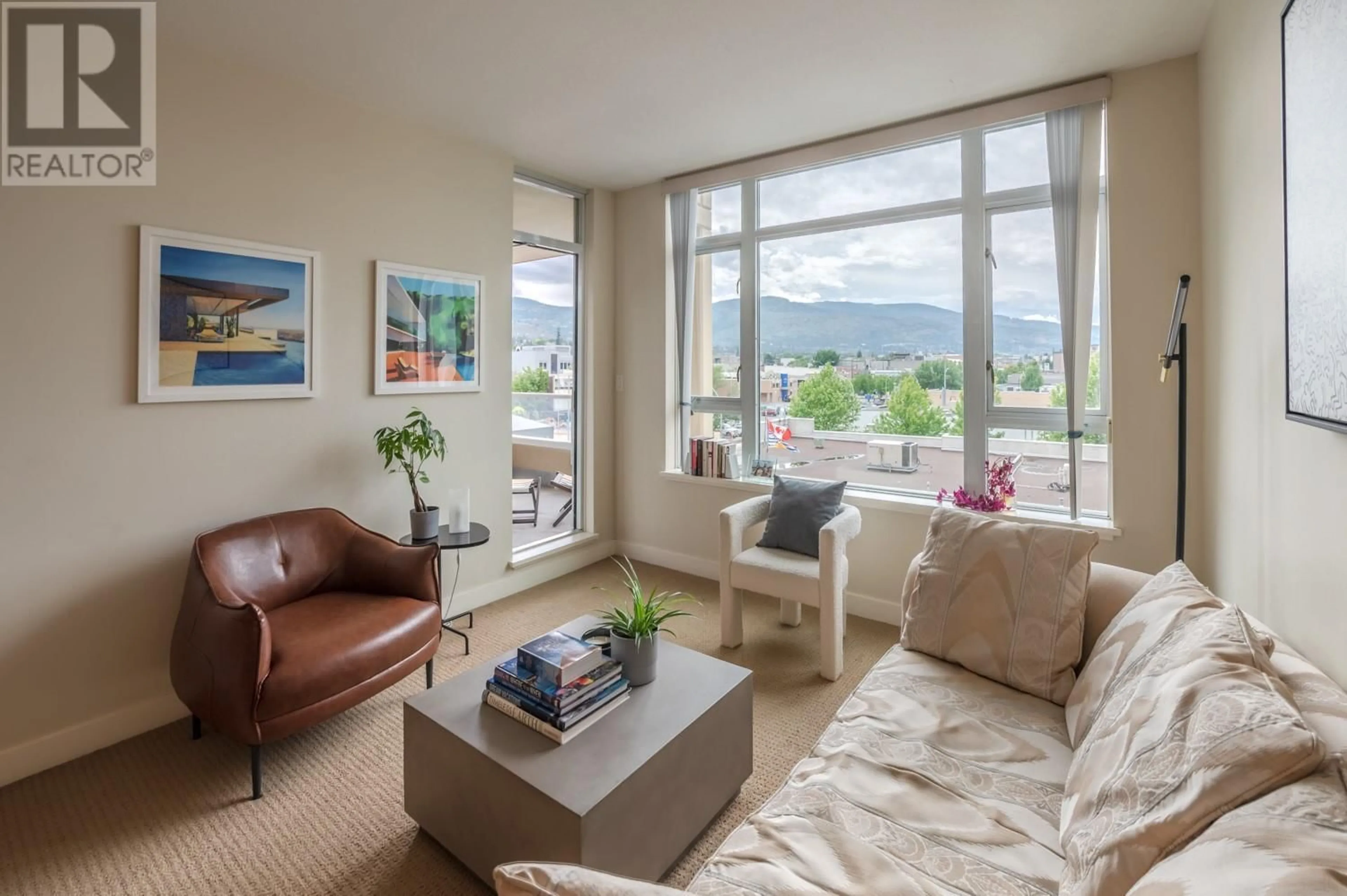 Living room with furniture, unknown for 405 - 75 MARTIN STREET, Penticton British Columbia V2A9C8