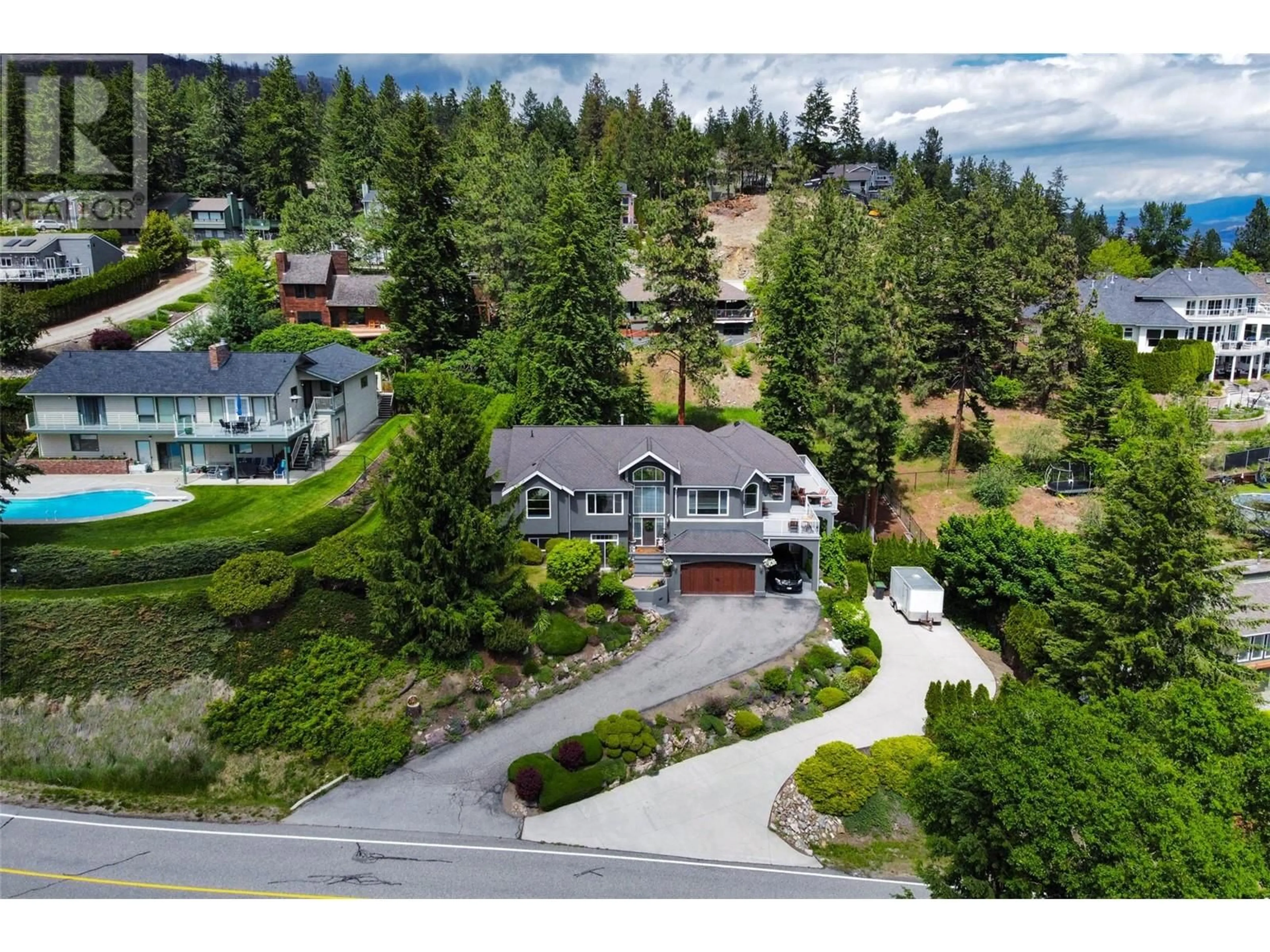 Frontside or backside of a home, cottage for 1831 Horizon Drive, West Kelowna British Columbia V1Z3E4