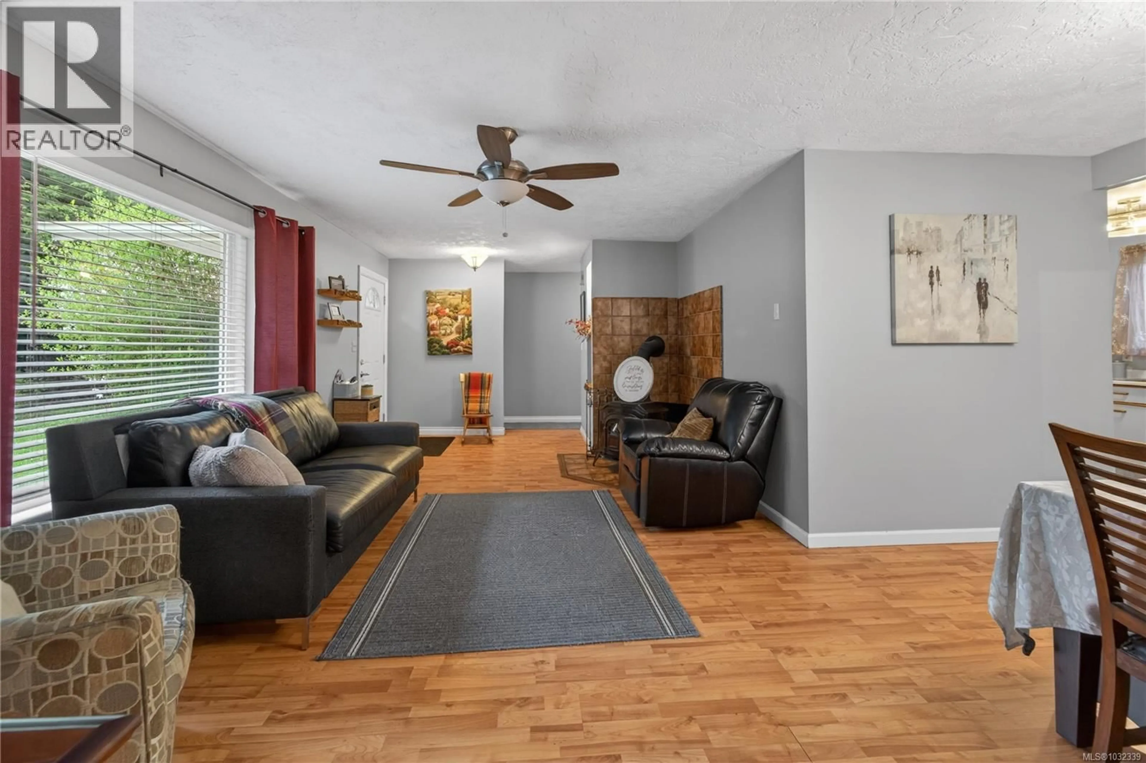 Living room with furniture, unknown for 6741 HELGESEN ROAD, Sooke British Columbia V9Z0V6