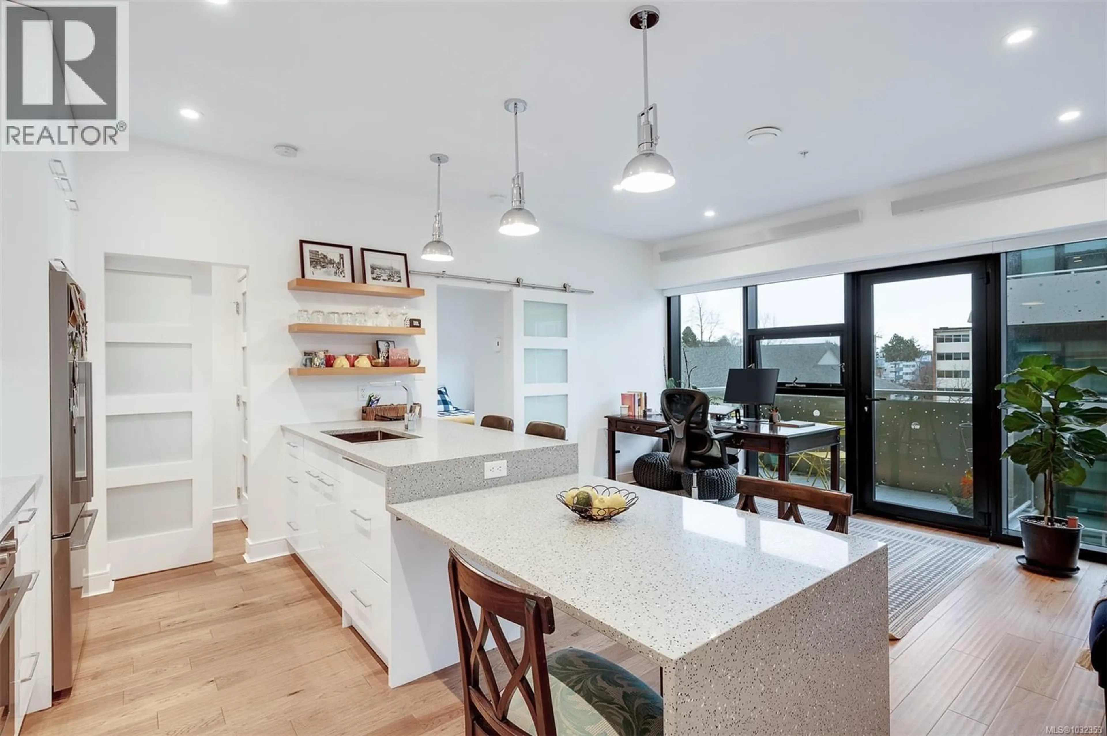 Contemporary kitchen, unknown for N309 - 1105 PANDORA AVENUE, Victoria British Columbia V8V3P9