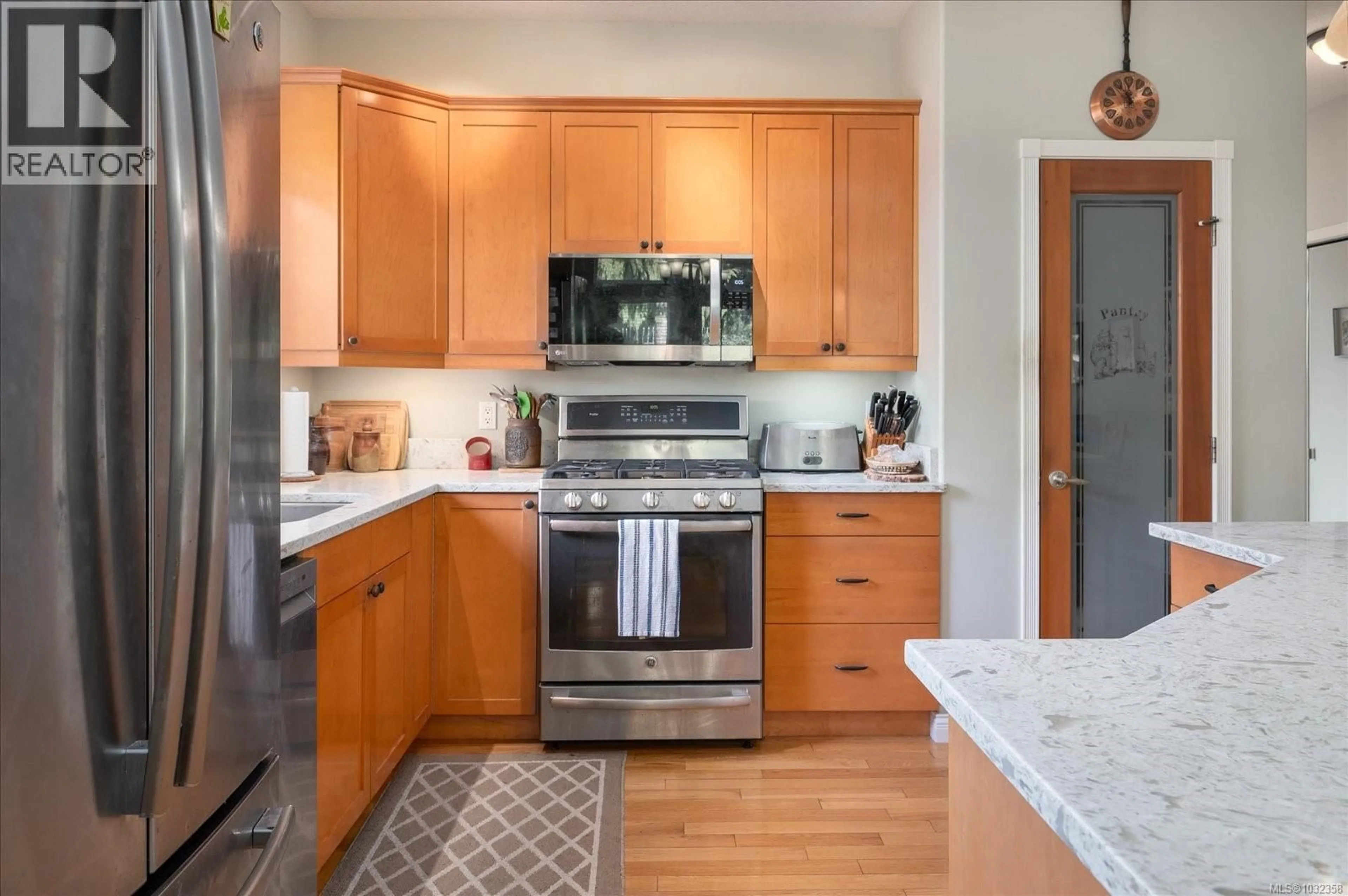 Open concept kitchen, unknown for 1467 SUMAR LANE, Parksville British Columbia V9P2E7