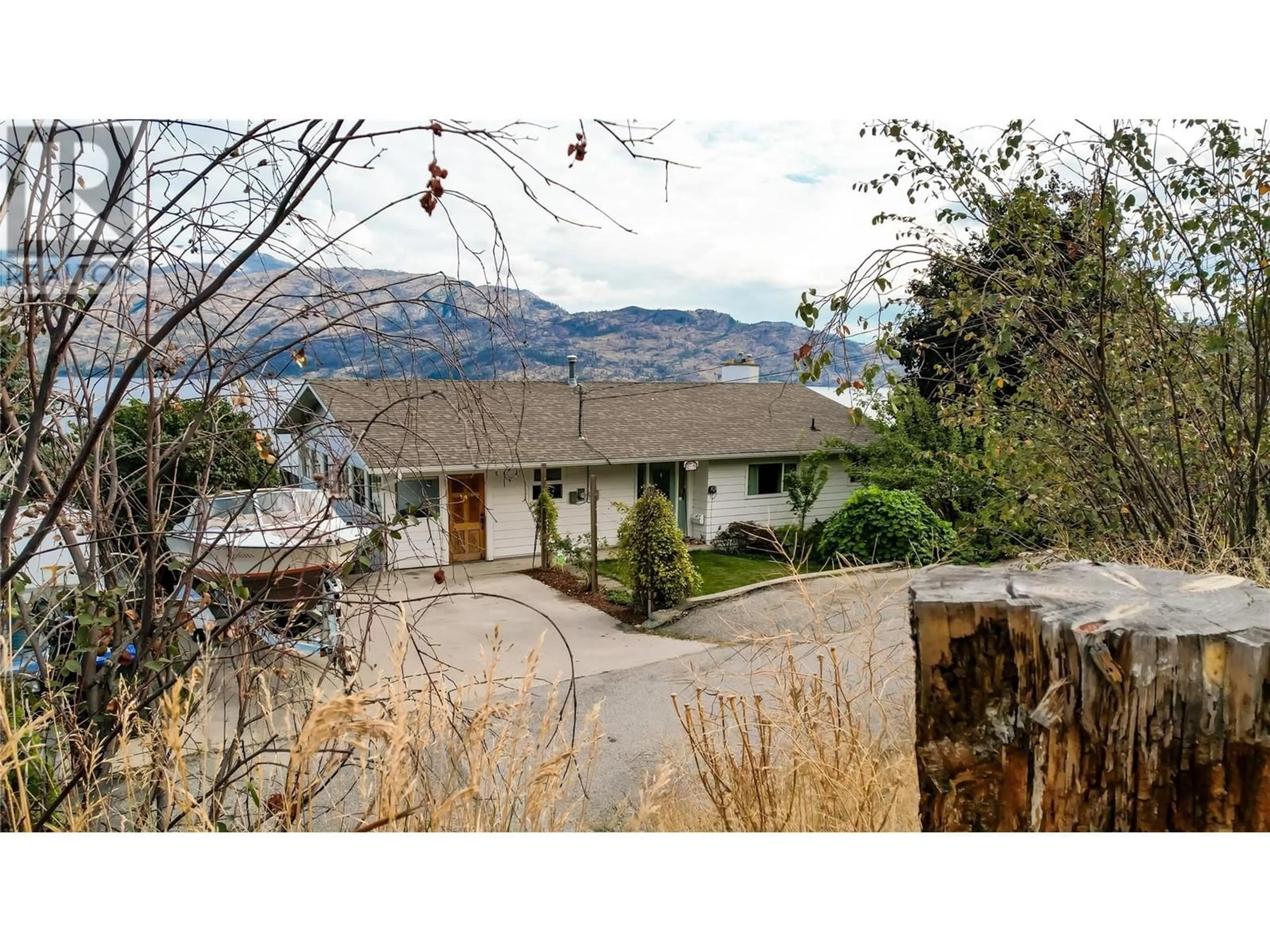 Frontside or backside of a home, cottage for 5253 Clarence Road, Peachland British Columbia V0H1X2