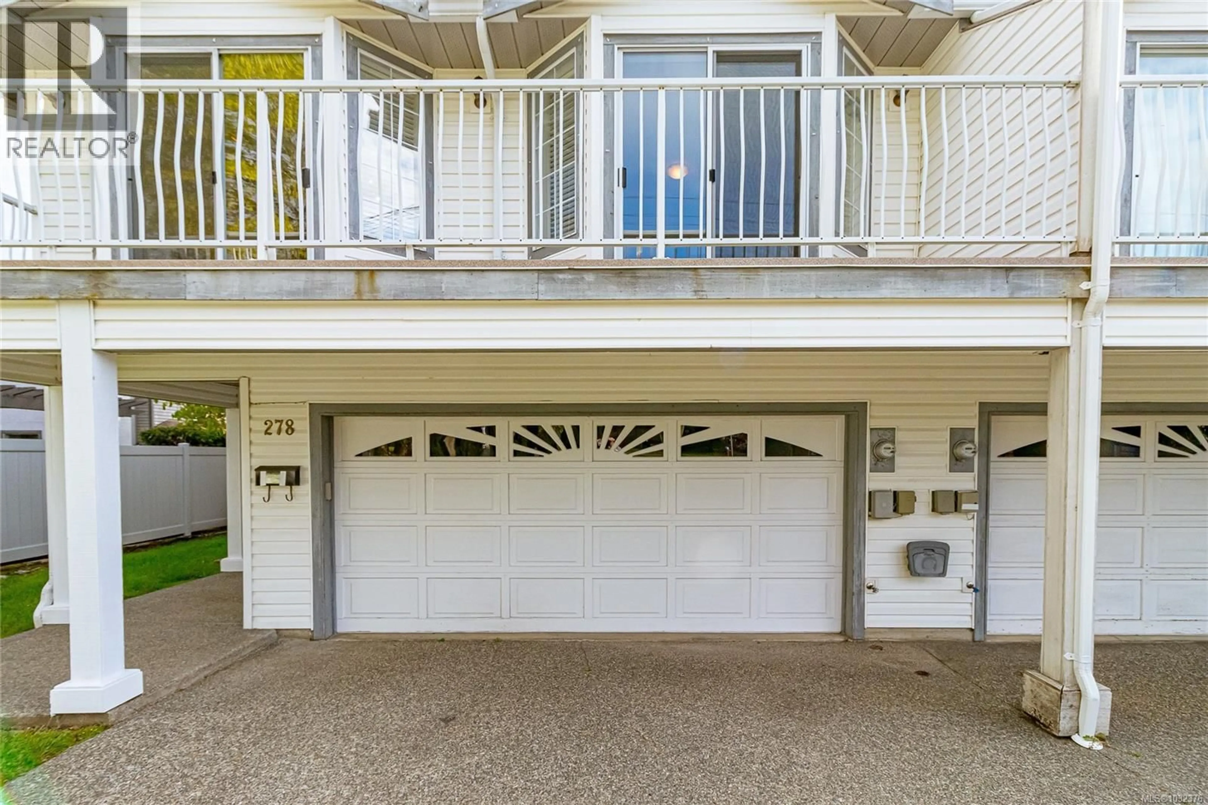 Unknown for 278 BURNSIDE ROAD EAST, Saanich British Columbia V9A1A3