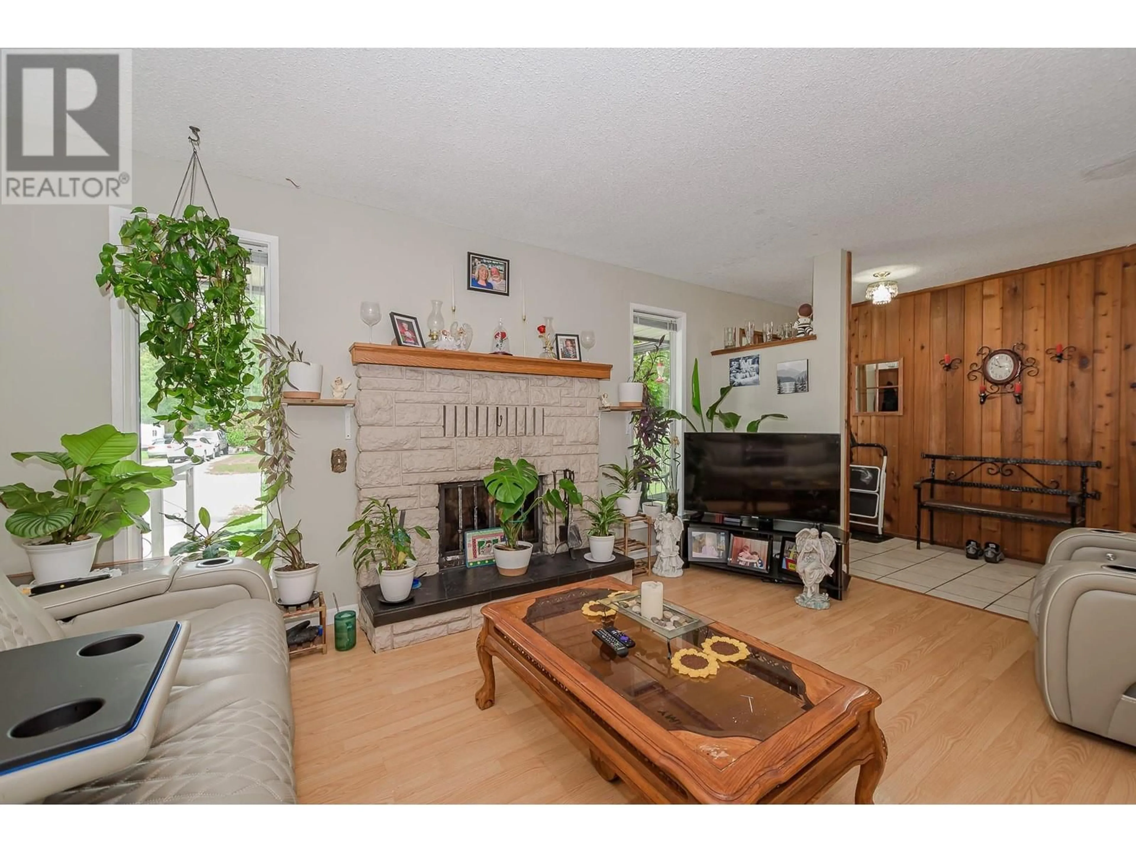 Living room, wood floors for 310 Kappel Street, Sicamous British Columbia V0E2V1