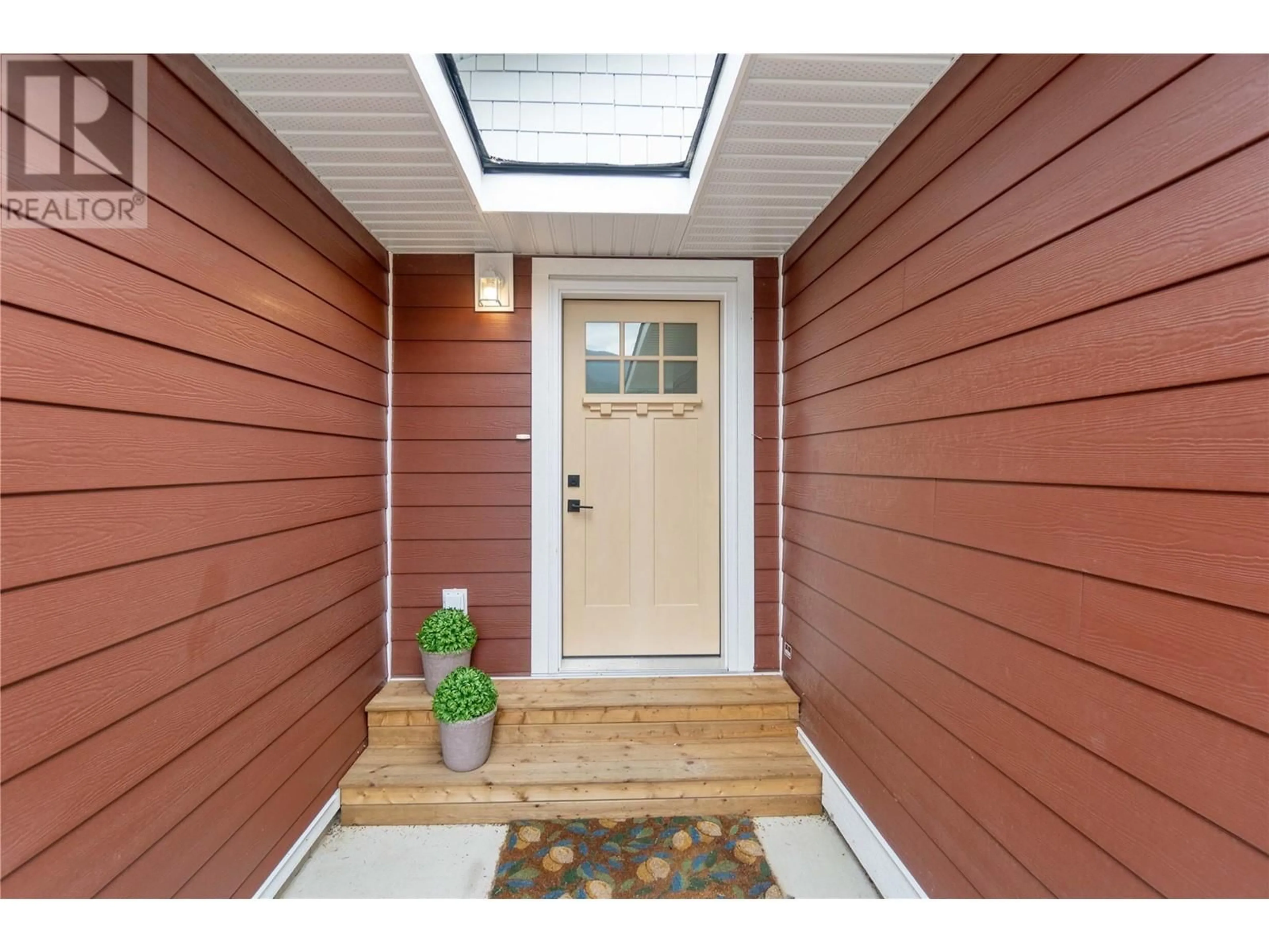 Indoor entryway, wood floors for 1134 Hawthorn Row Lot# #24, Sicamous British Columbia V0E2V0