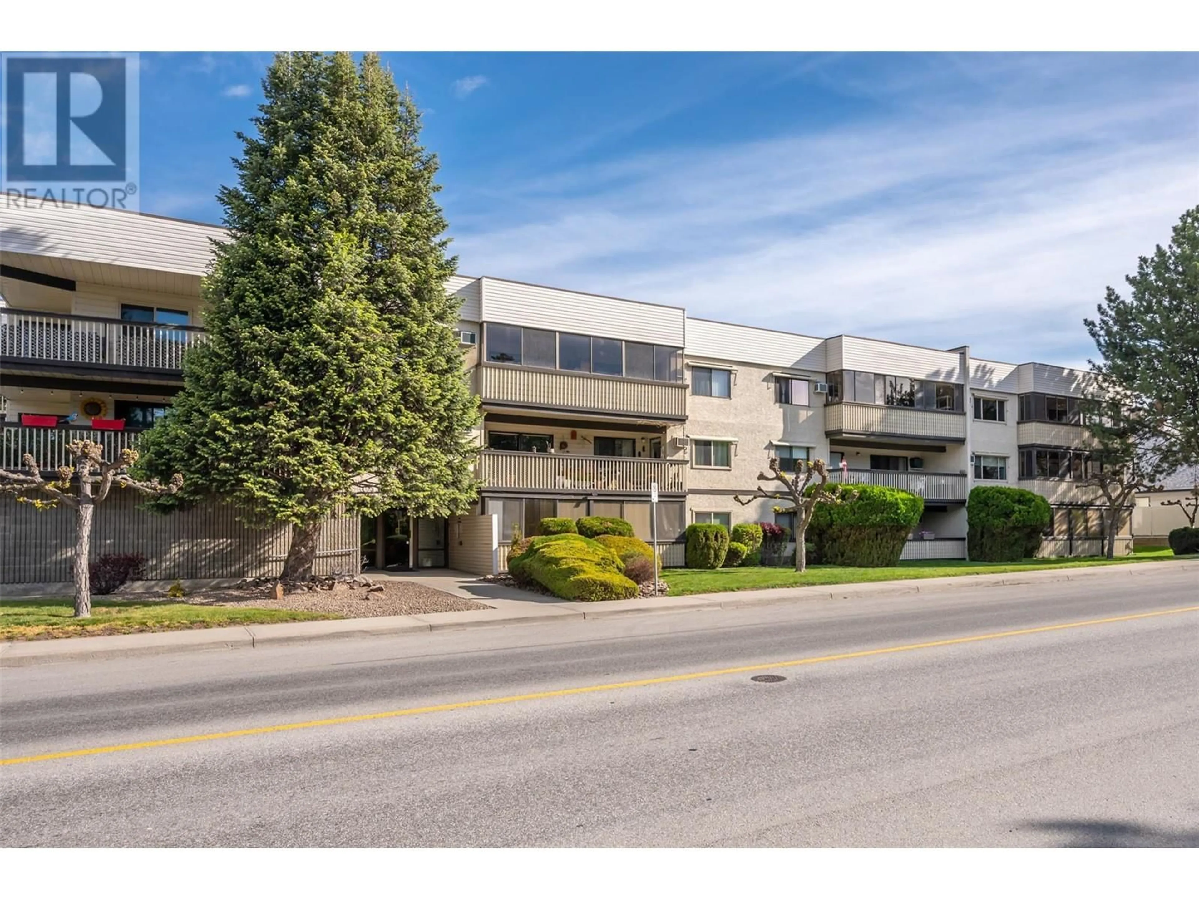 A pic from exterior of the house or condo, the street view for 187 Warren Avenue W Unit# 206, Penticton British Columbia V2A3N1