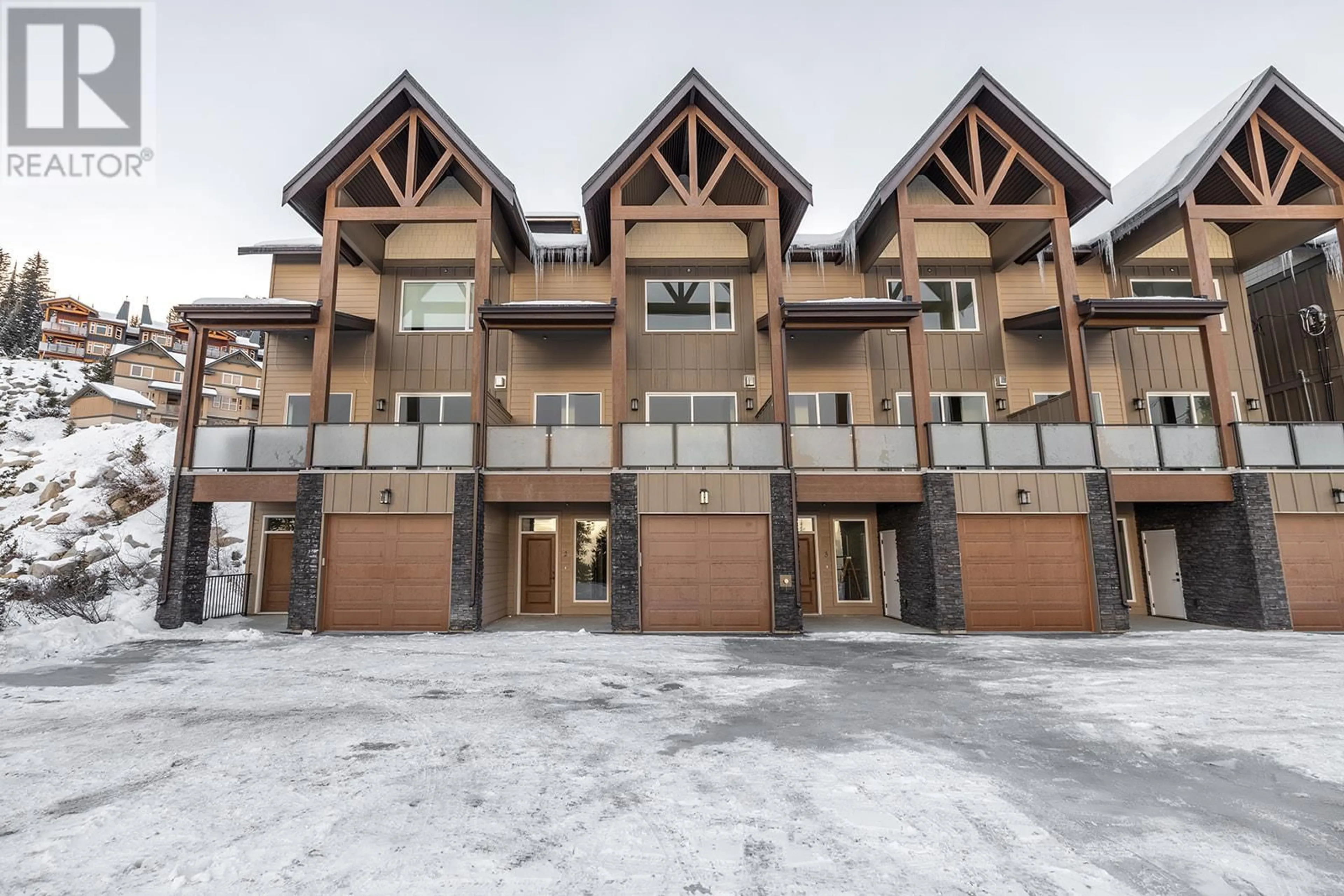 A pic from exterior of the house or condo, the front or back of building for 7490 Porcupine Road Unit# 3, Big White British Columbia V1P1P3