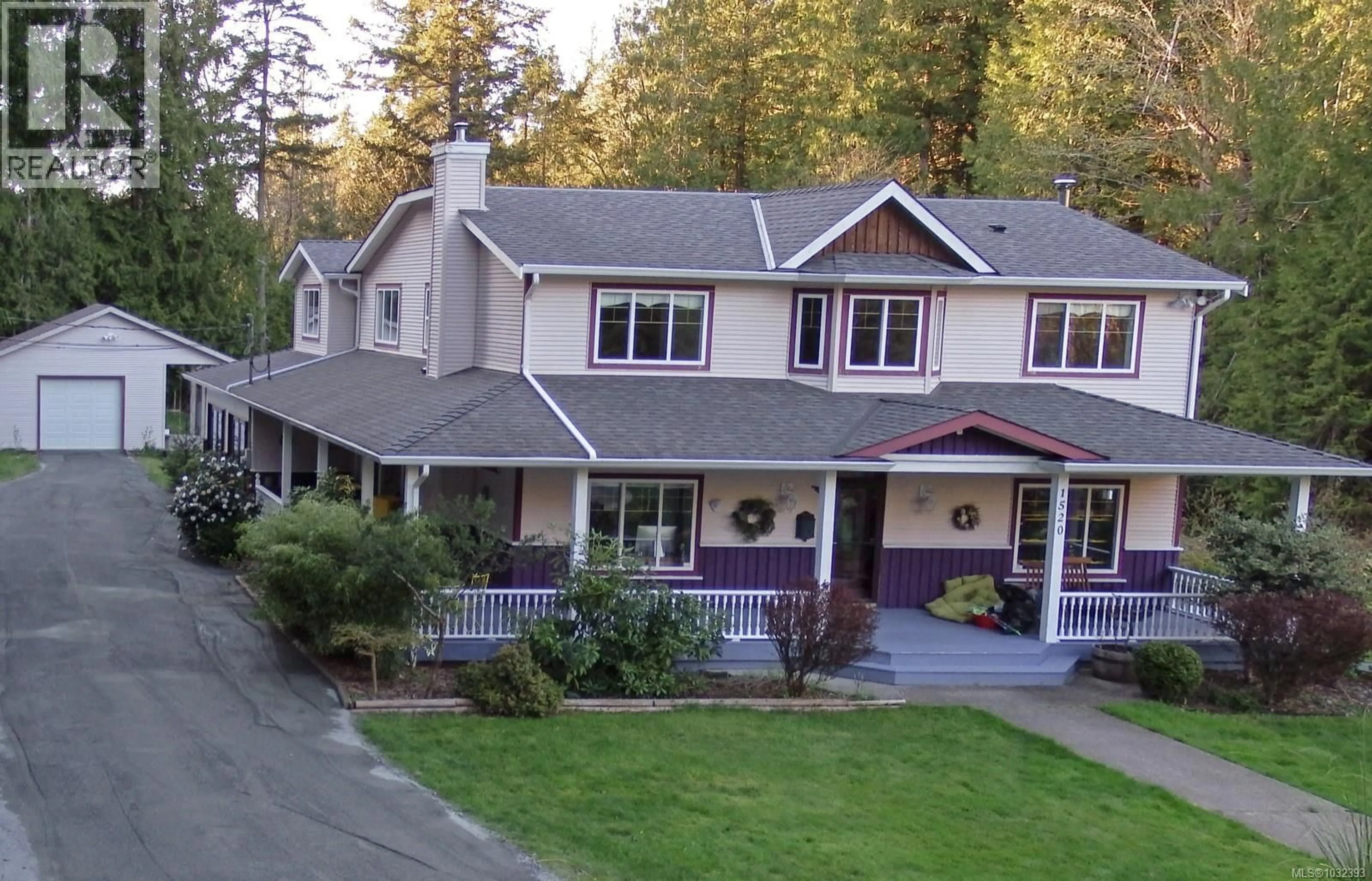 A pic from outside/outdoor area/front of a property/back of a property/a pic from drone, street for 1520 LAZO LANE, Nanaimo British Columbia V9X1M9