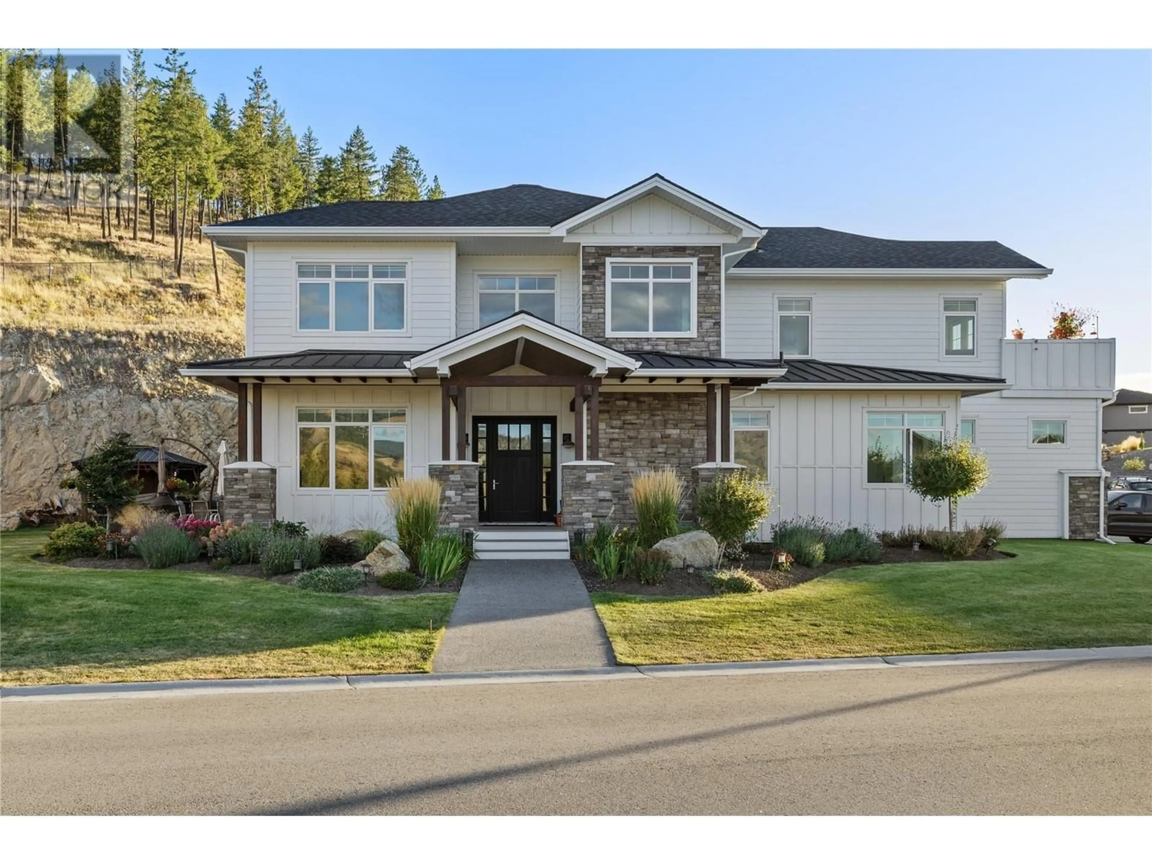 Frontside or backside of a home, cottage for 2191 Lavetta Drive, Kelowna British Columbia V1P1V1