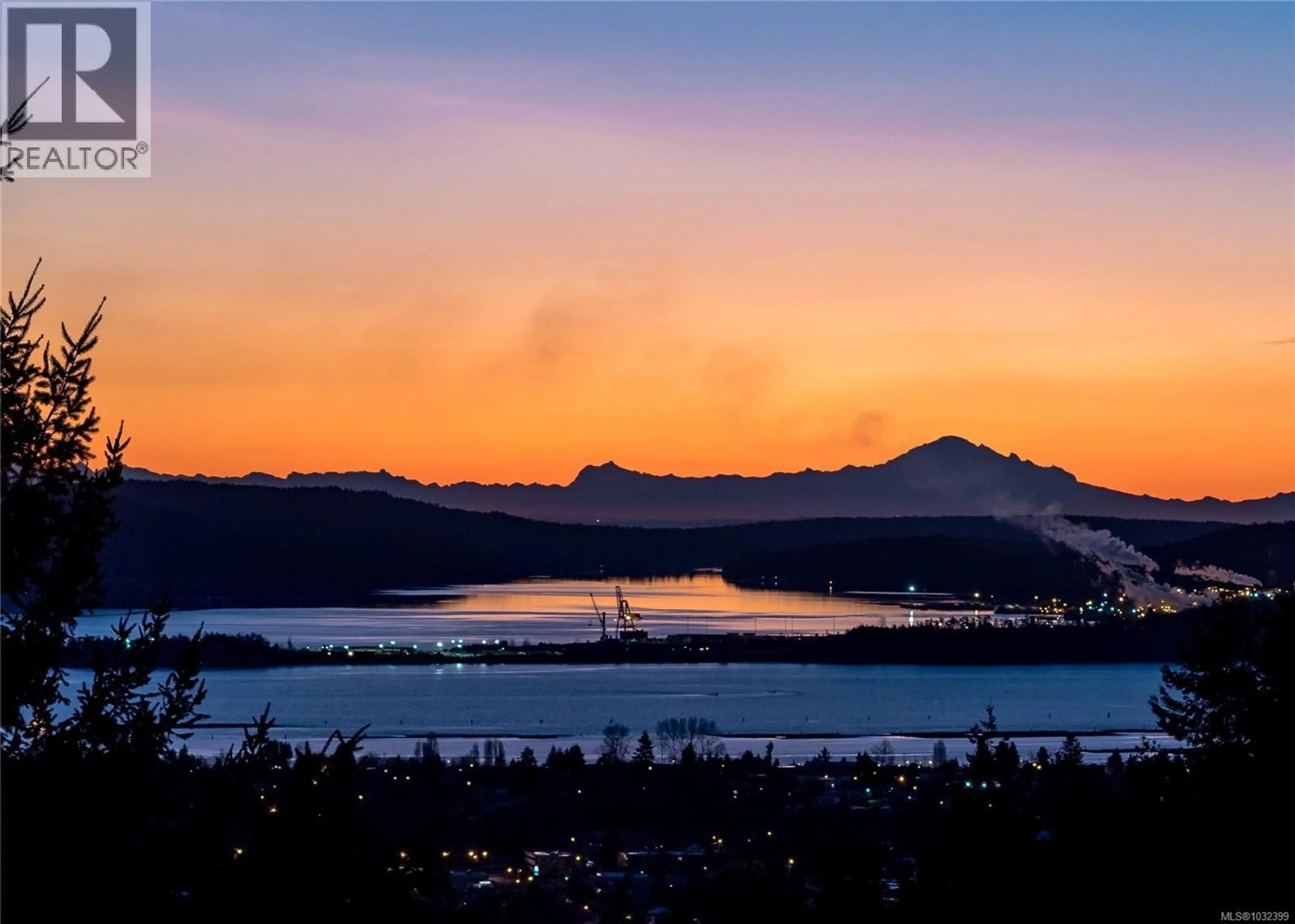 Blurry image for 1214 COLLEGE DRIVE, Nanaimo British Columbia V9R6A4